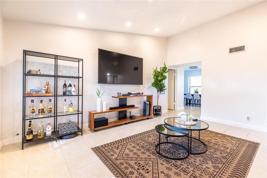 Photo of 1 Via De Casas Sur #203, Boynton Beach, FL 33426 (MLS # F10435770)