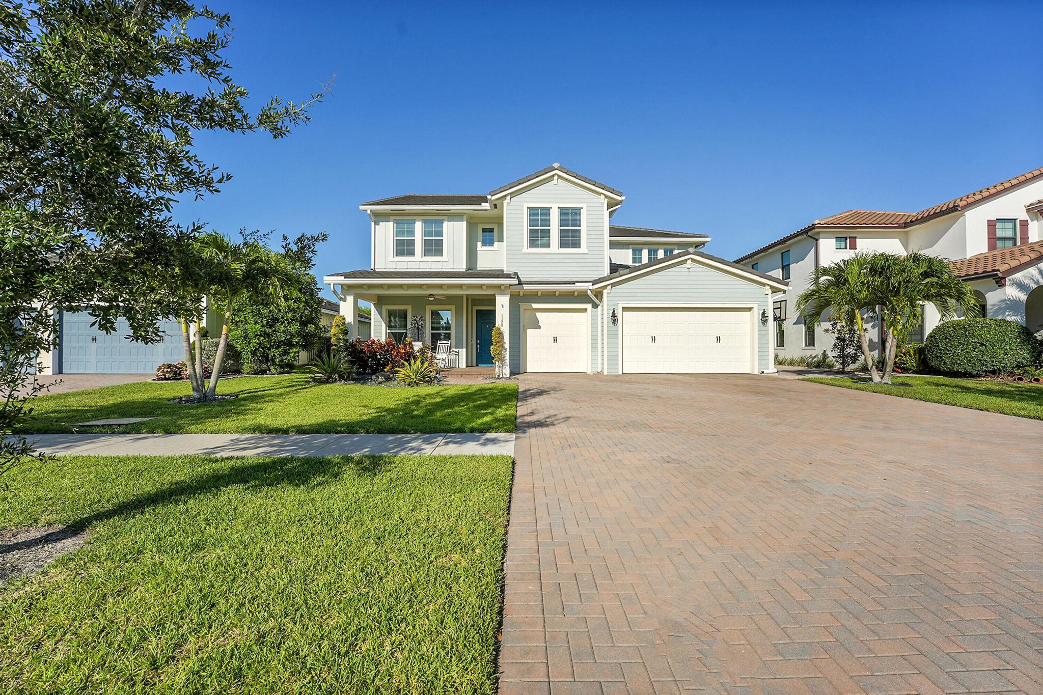 1120 Wandering Willow Way, Loxahatchee, FL, 33470/$935,000 2 1120 Wandering Willow Way