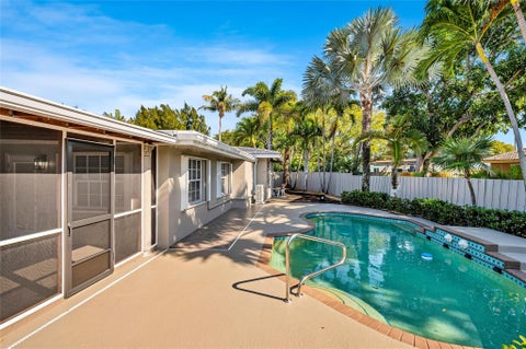 Tiny photo for 1760 NE 40th Court, Oakland Park, FL 33334 (MLS # F10551167)