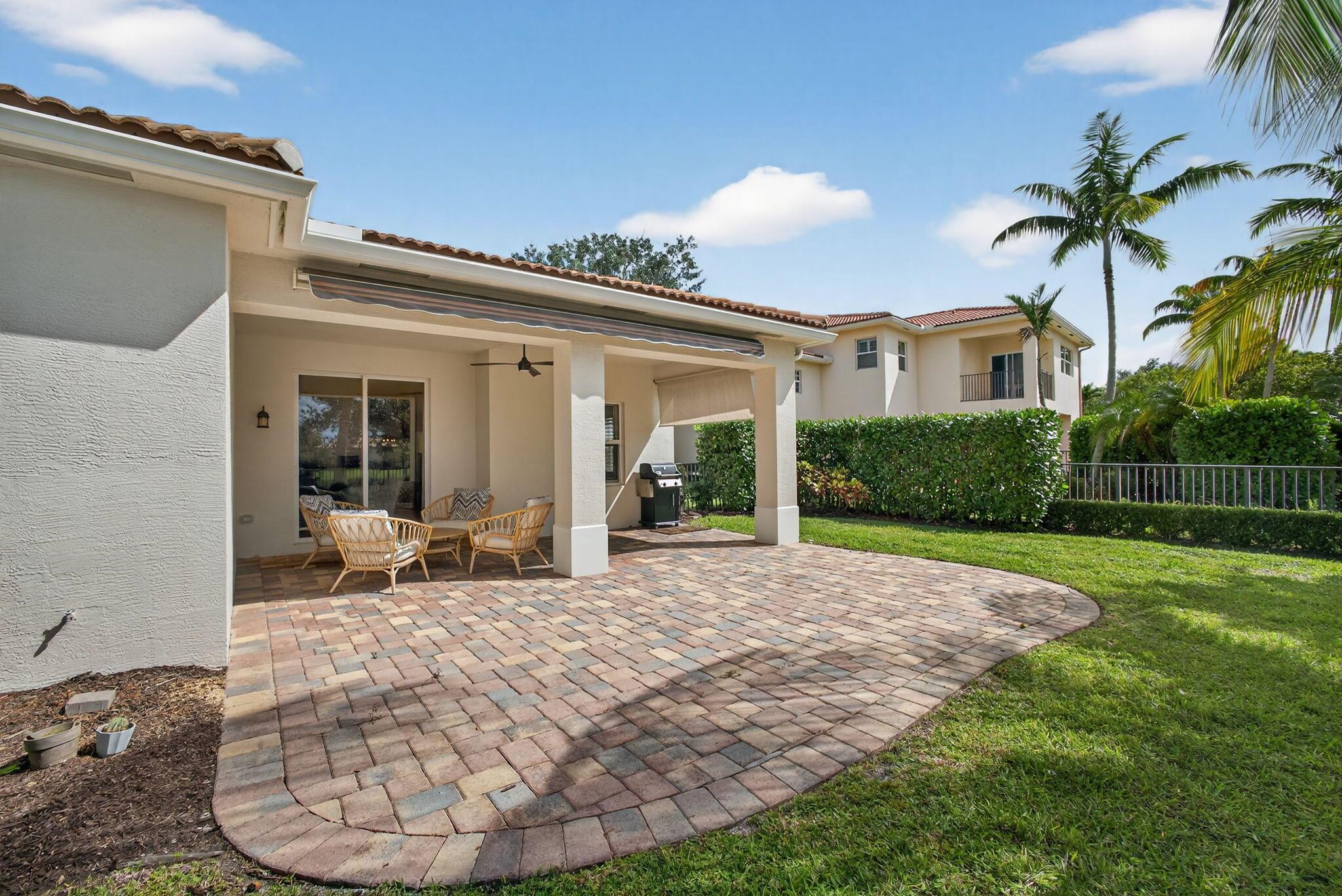 Rialto - Loxahatchee Rese - Residential