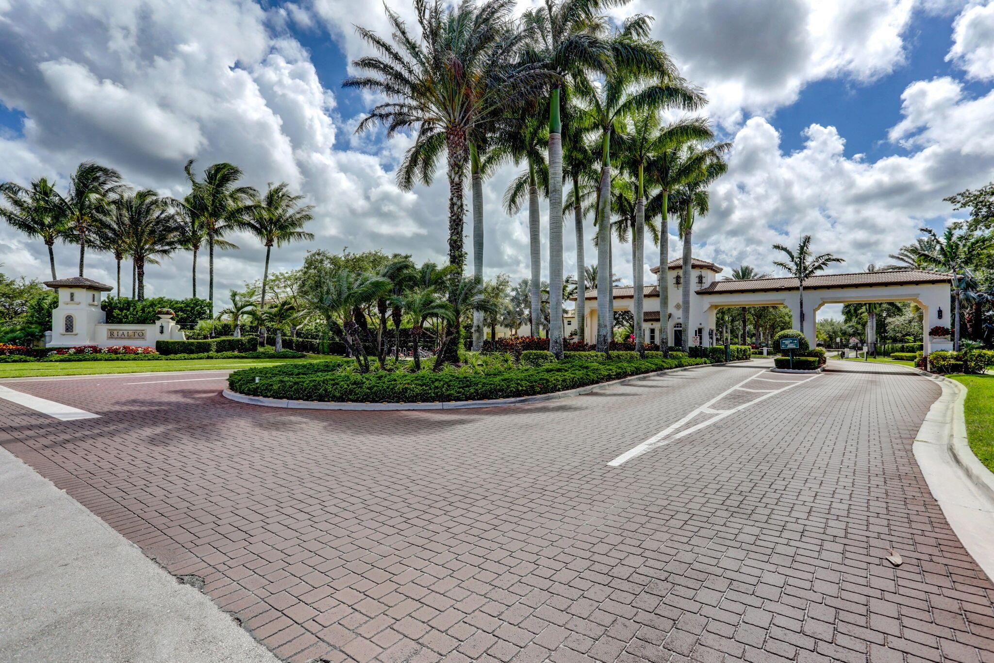 Rialto - Loxahatchee Rese - Residential