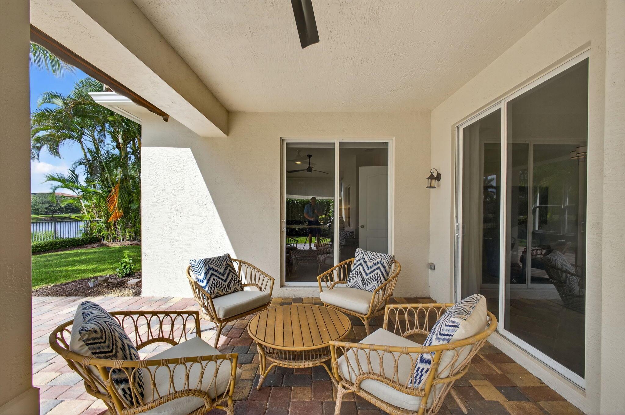 Rialto - Loxahatchee Rese - Residential