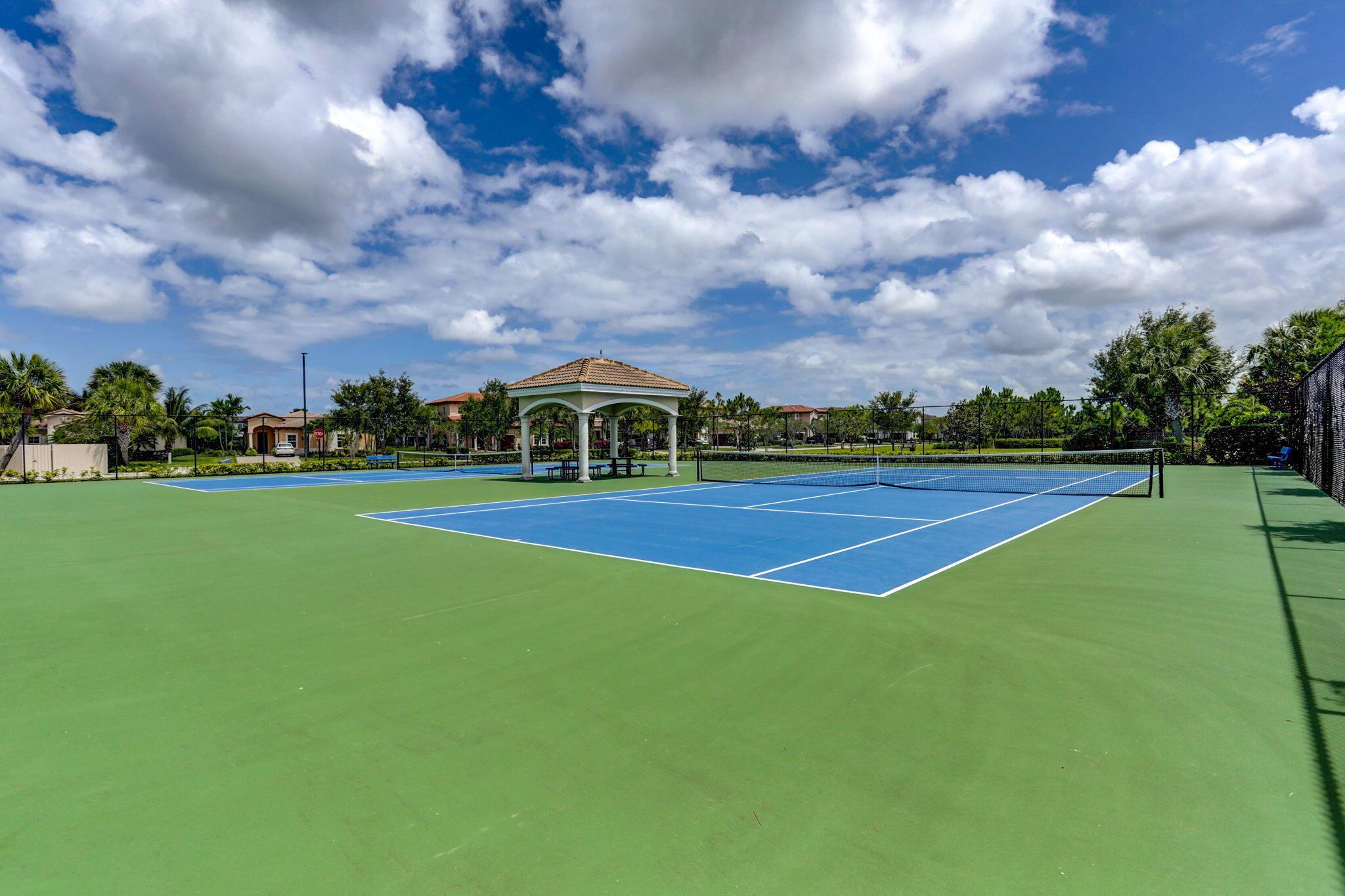 Rialto - Loxahatchee Rese - Residential