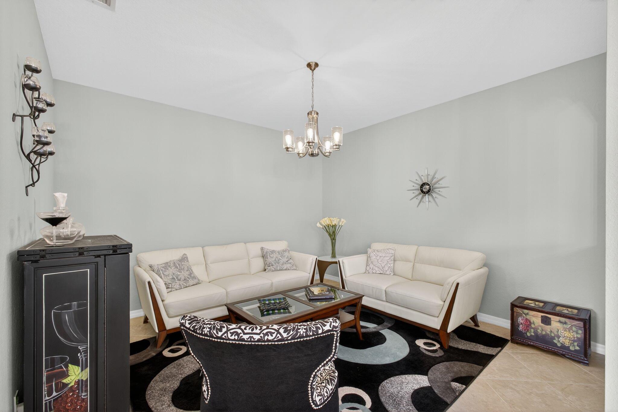 Rialto - Loxahatchee Rese - Residential
