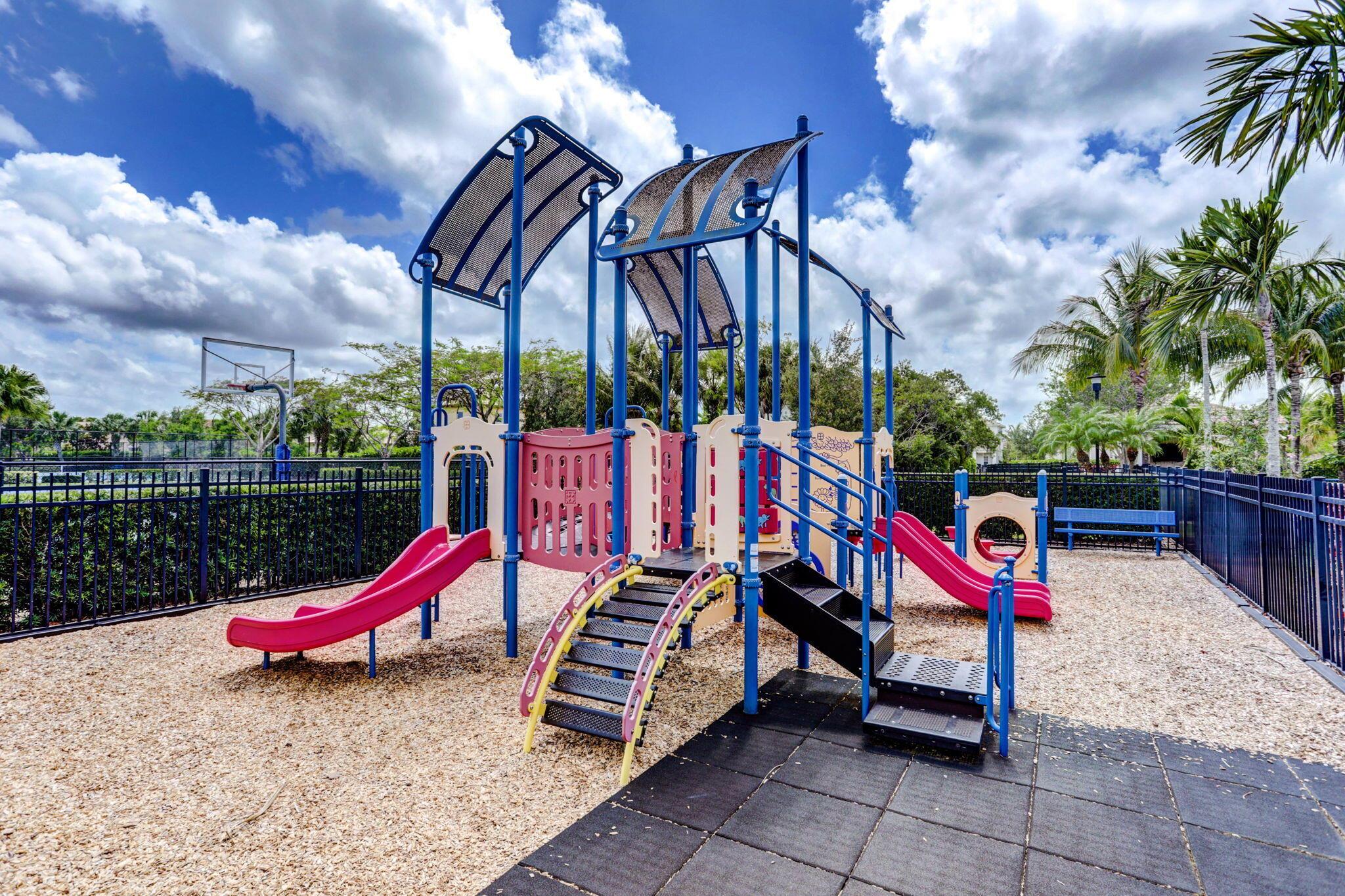 Rialto - Loxahatchee Rese - Residential