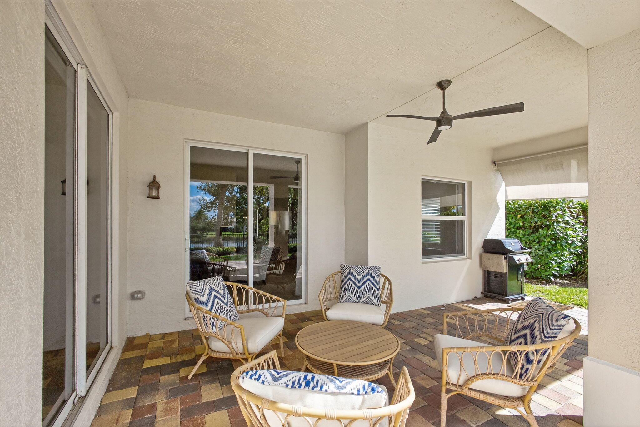 Rialto - Loxahatchee Rese - Residential