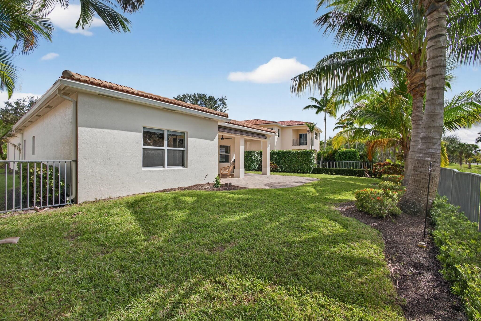 Rialto - Loxahatchee Rese - Residential
