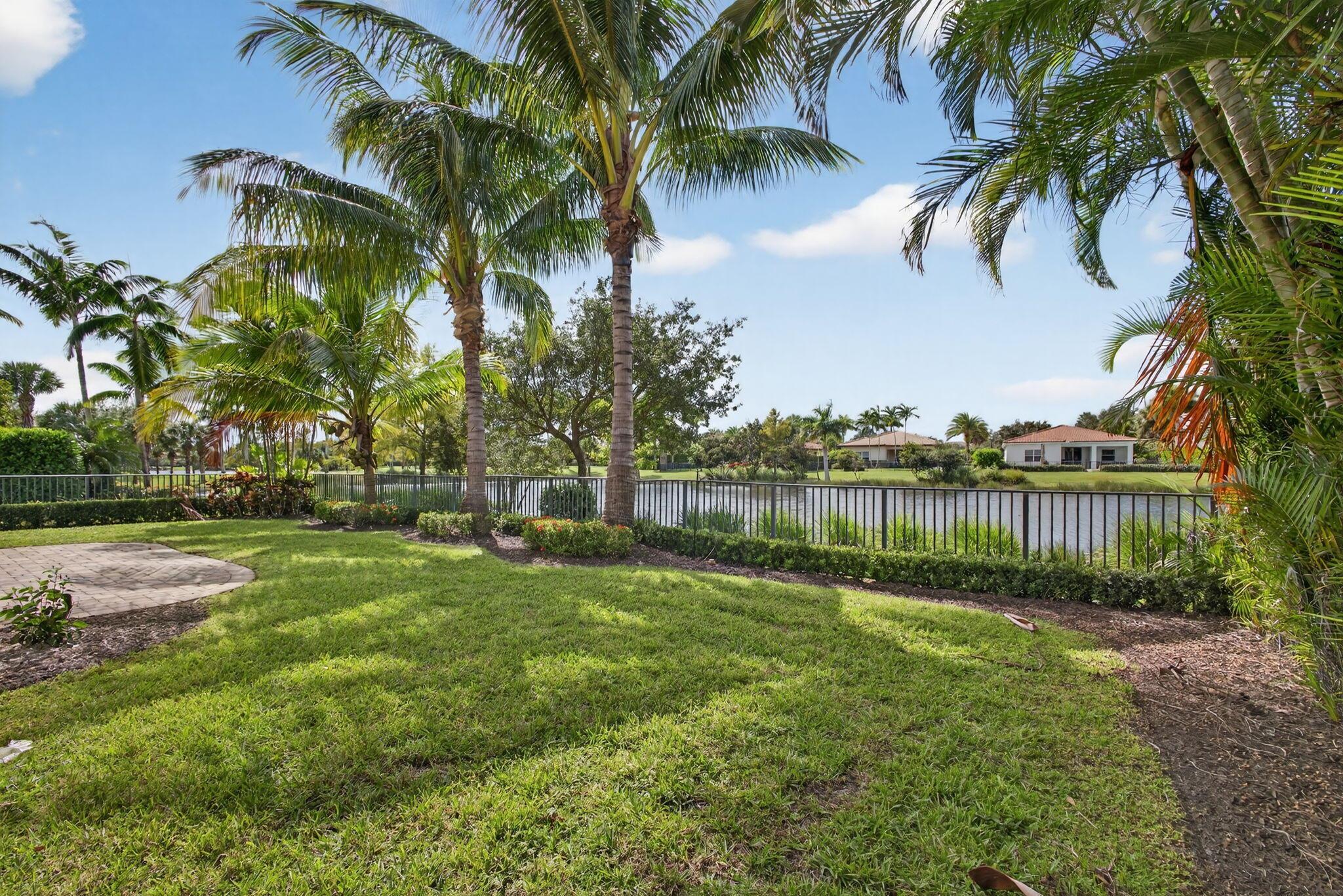 Rialto - Loxahatchee Rese - Residential