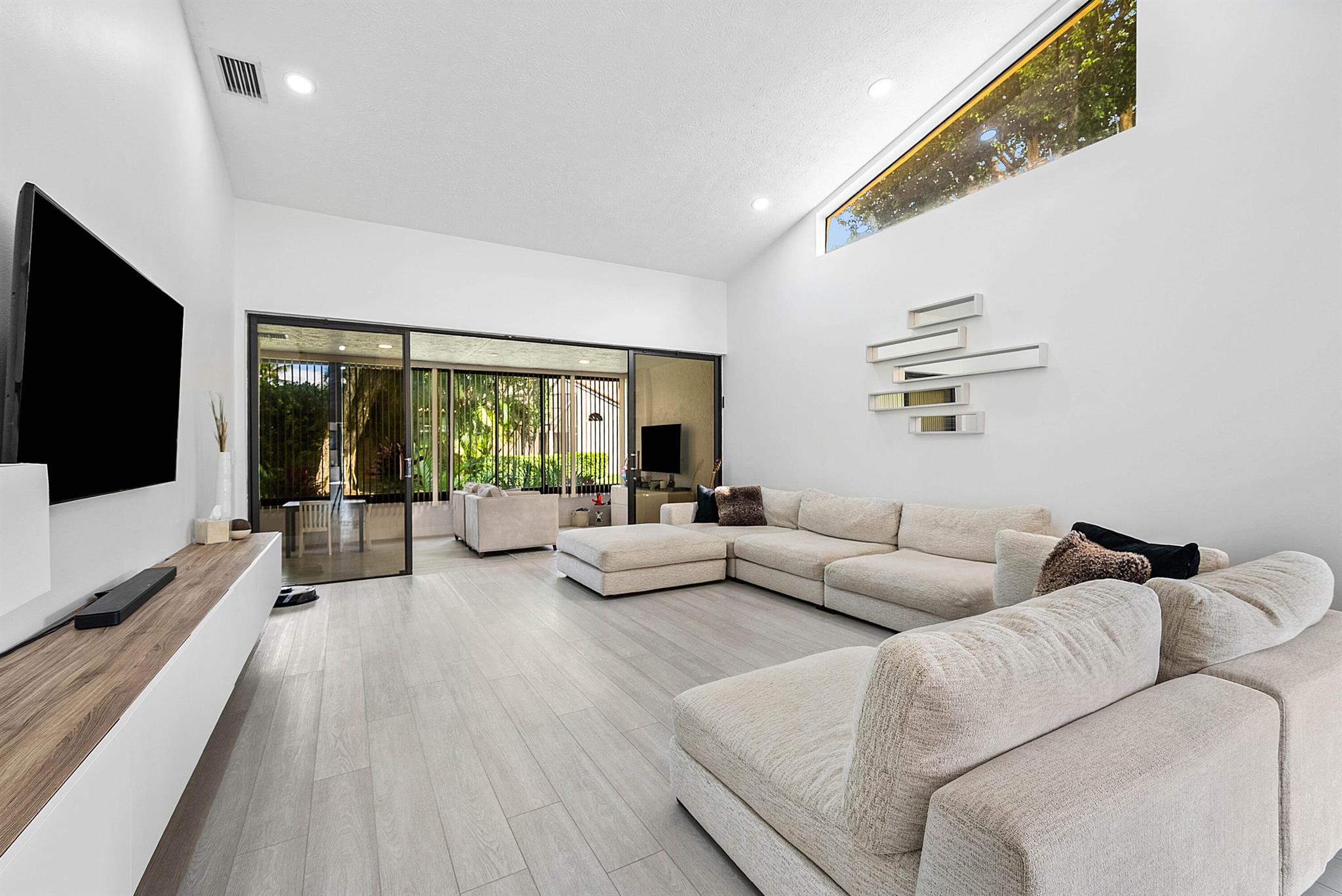 MERIDIANA AT BOCA POINTE - Residential