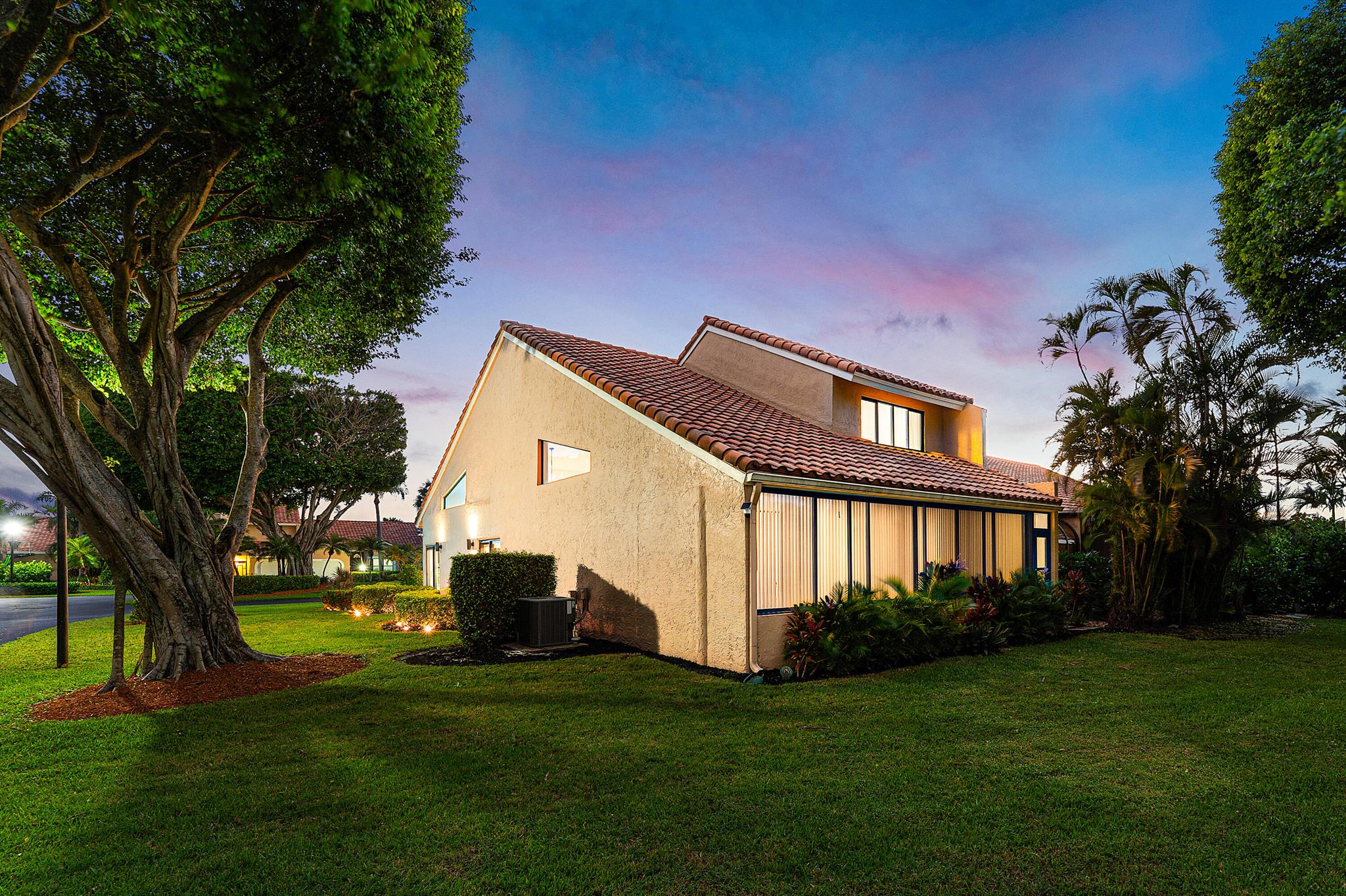 MERIDIANA AT BOCA POINTE - Residential