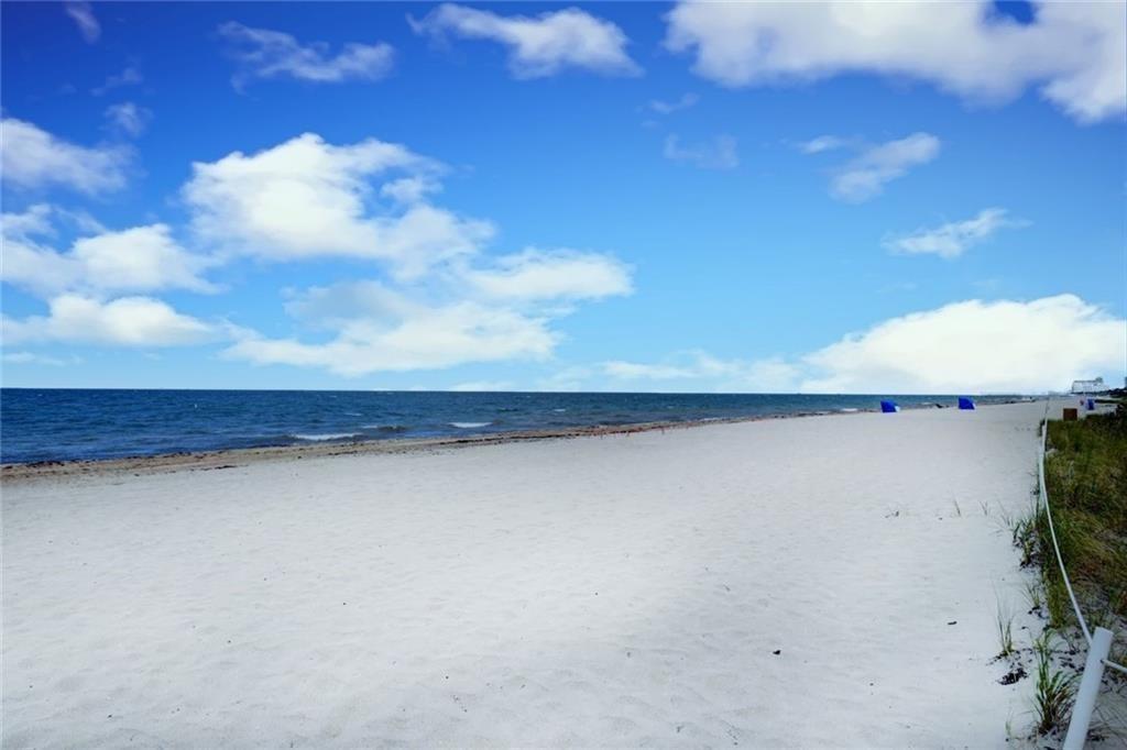 NORTH LEISURE GARDENS CONDO - Residential