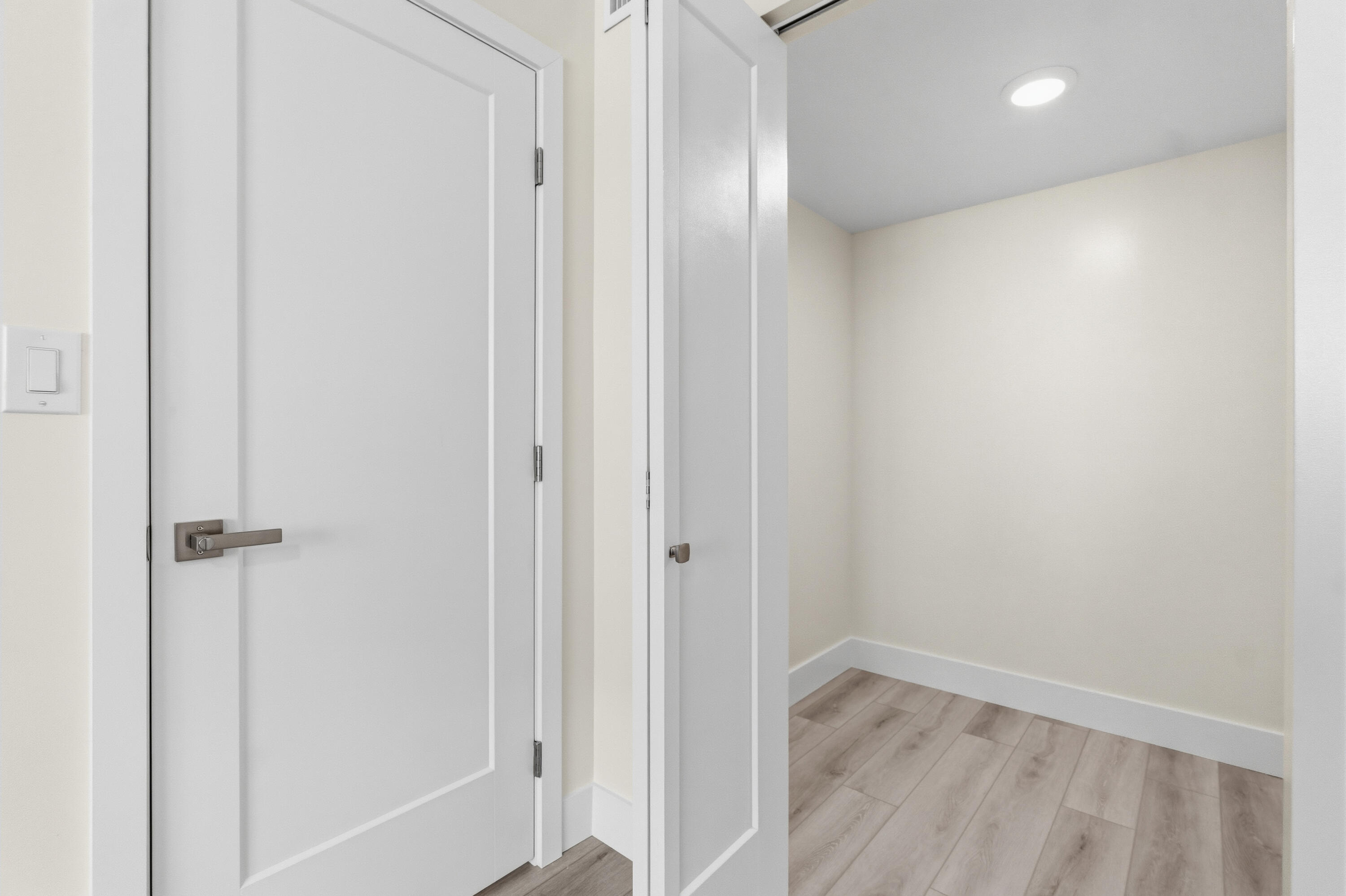 NORTH LEISURE GARDENS CONDO - Residential