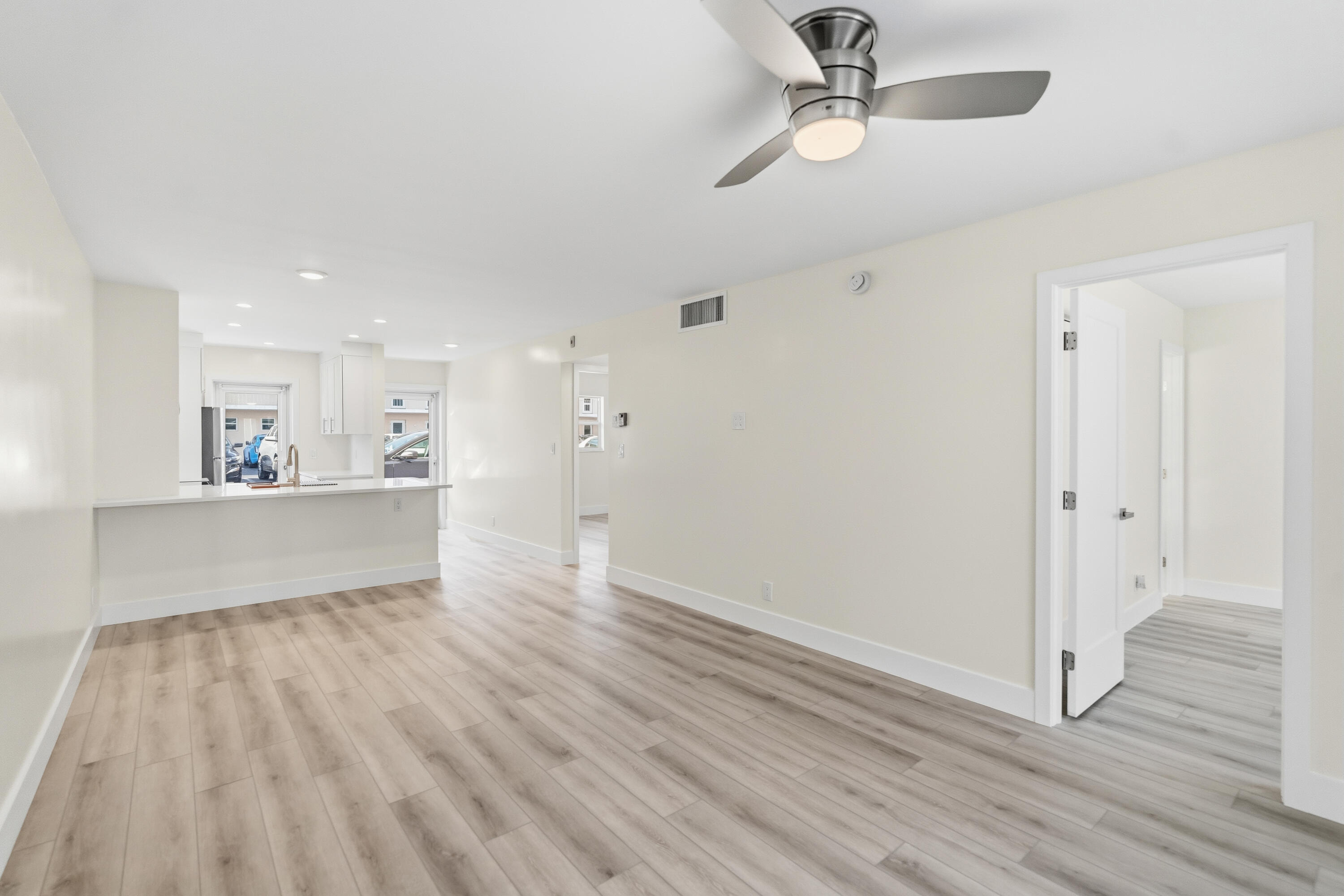 NORTH LEISURE GARDENS CONDO - Residential