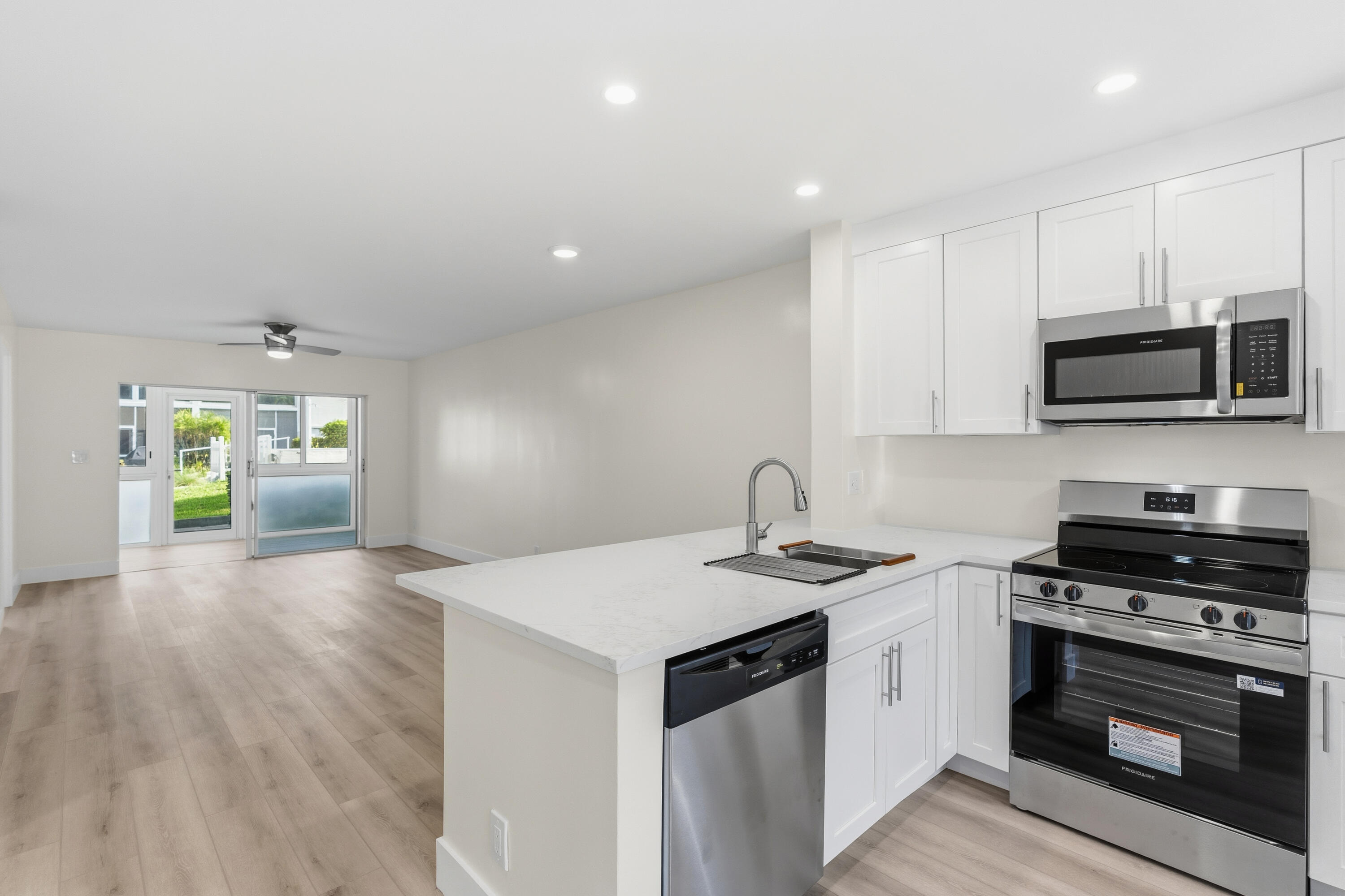 NORTH LEISURE GARDENS CONDO - Residential