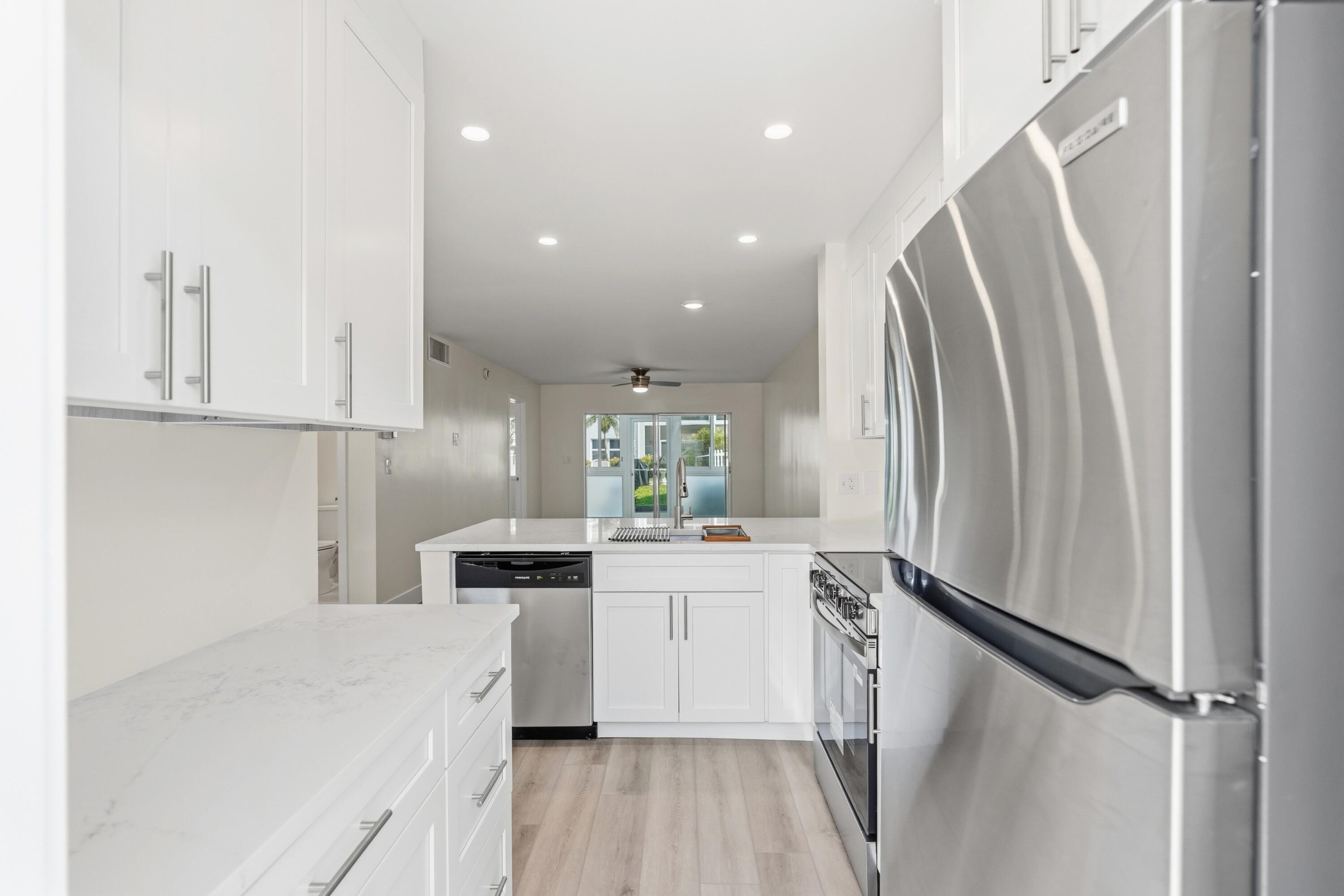 NORTH LEISURE GARDENS CONDO - Residential