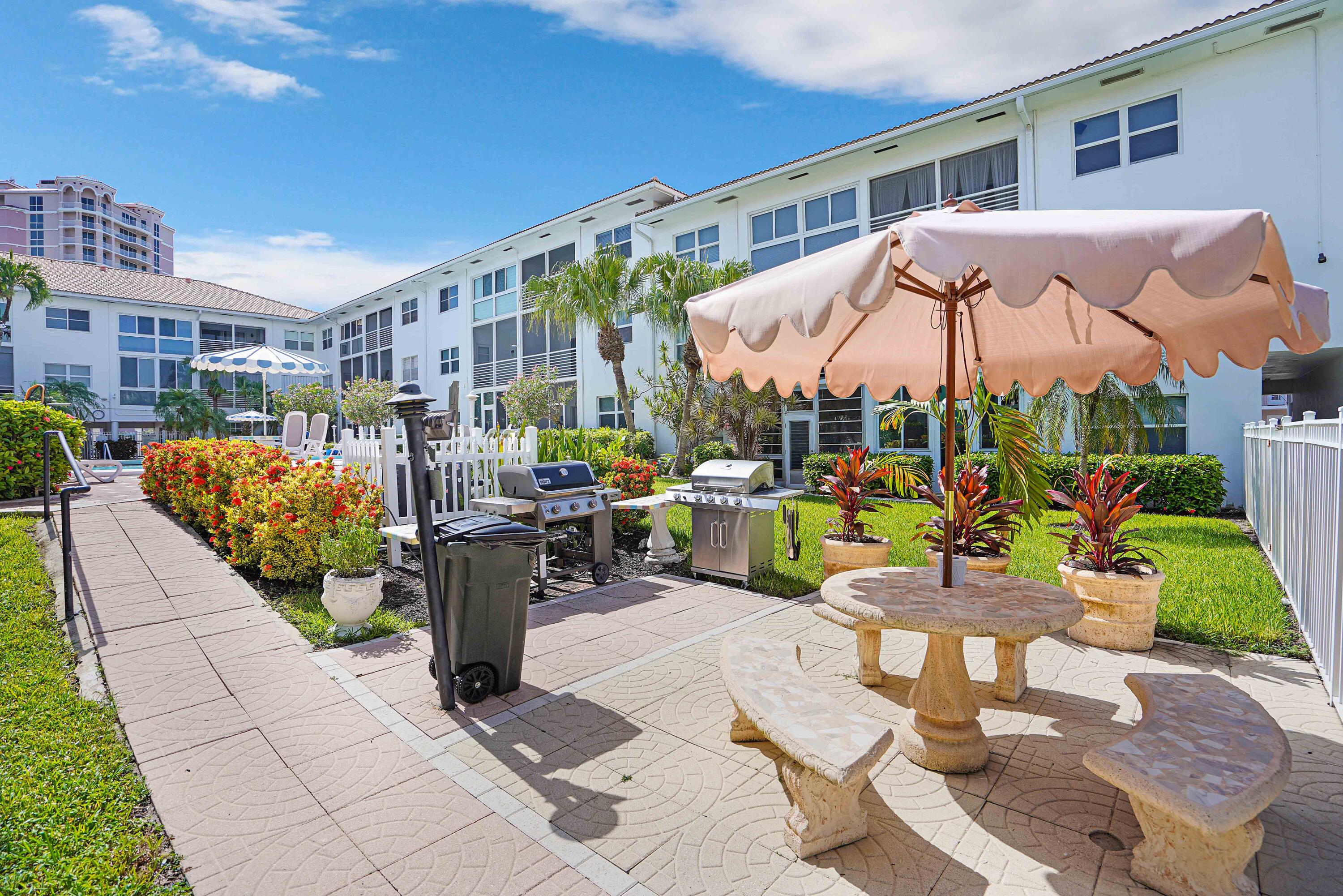 NORTH LEISURE GARDENS CONDO - Residential