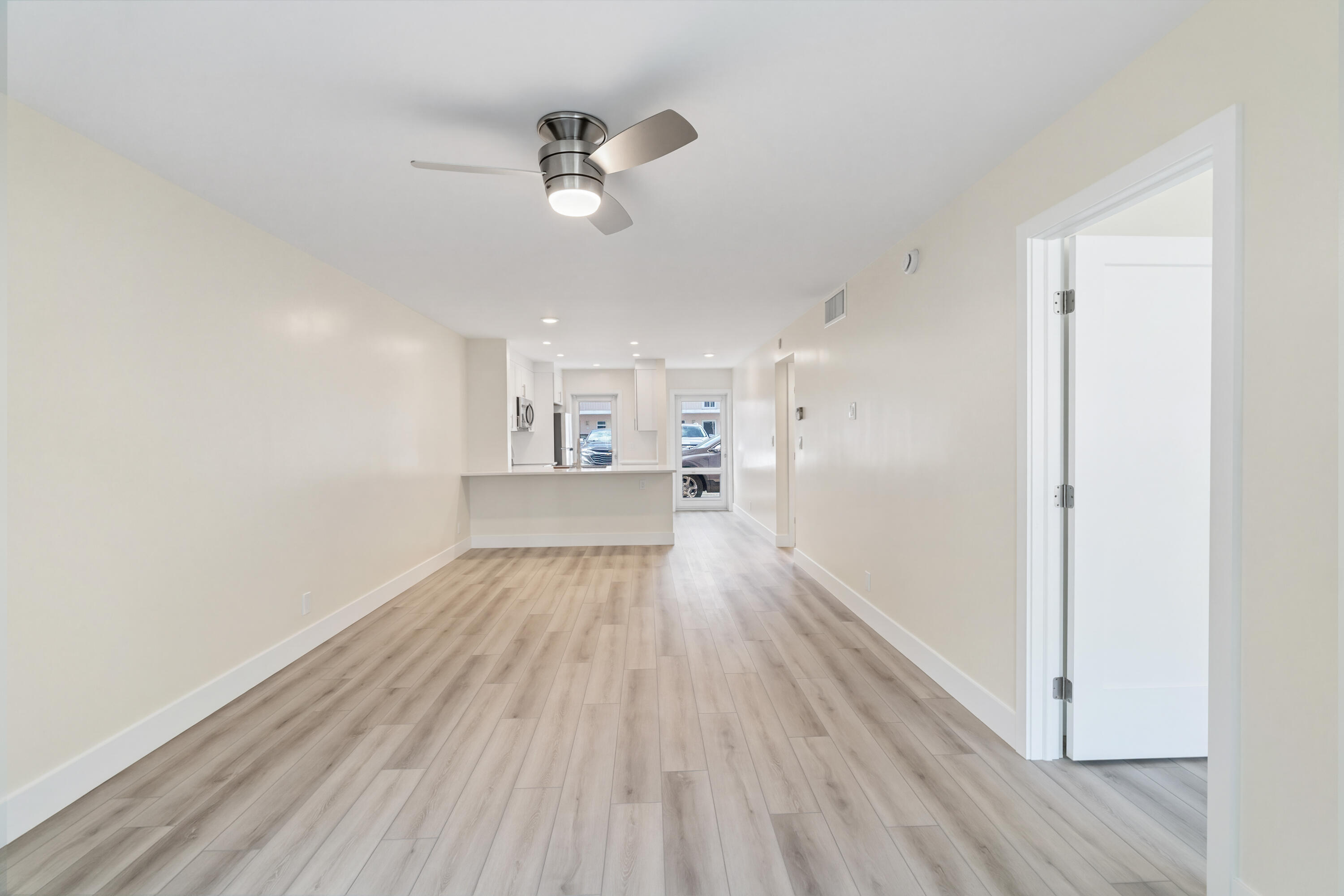 NORTH LEISURE GARDENS CONDO - Residential