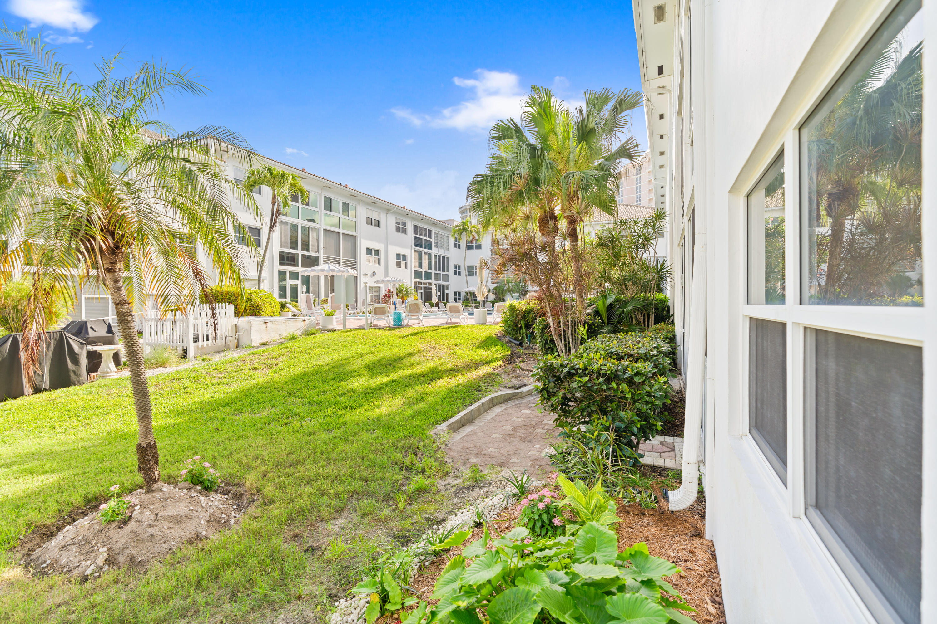 NORTH LEISURE GARDENS CONDO - Residential