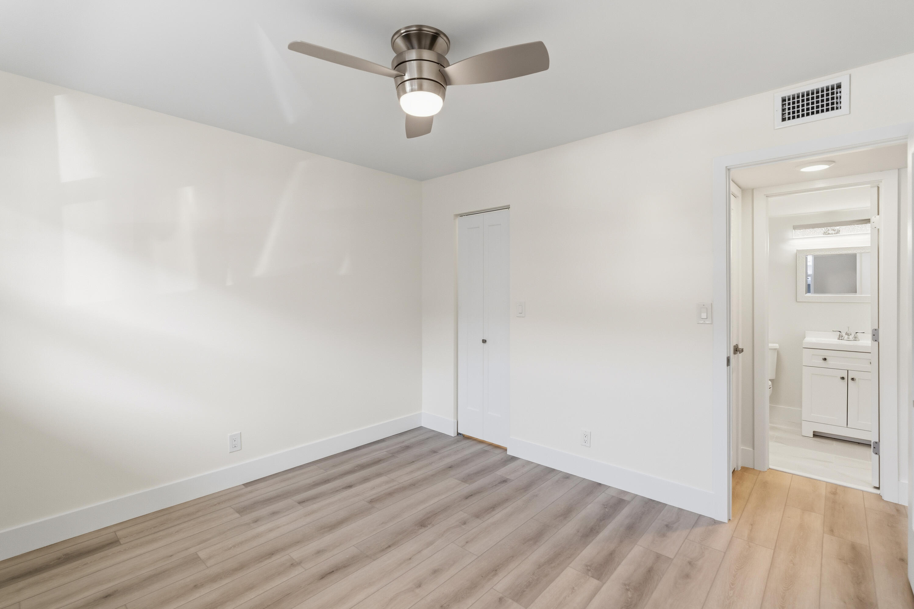 NORTH LEISURE GARDENS CONDO - Residential