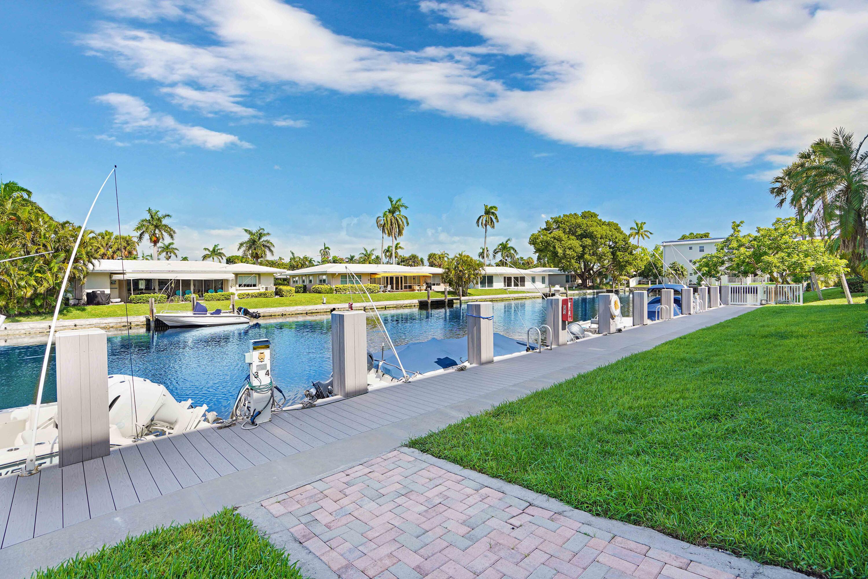 NORTH LEISURE GARDENS CONDO - Residential