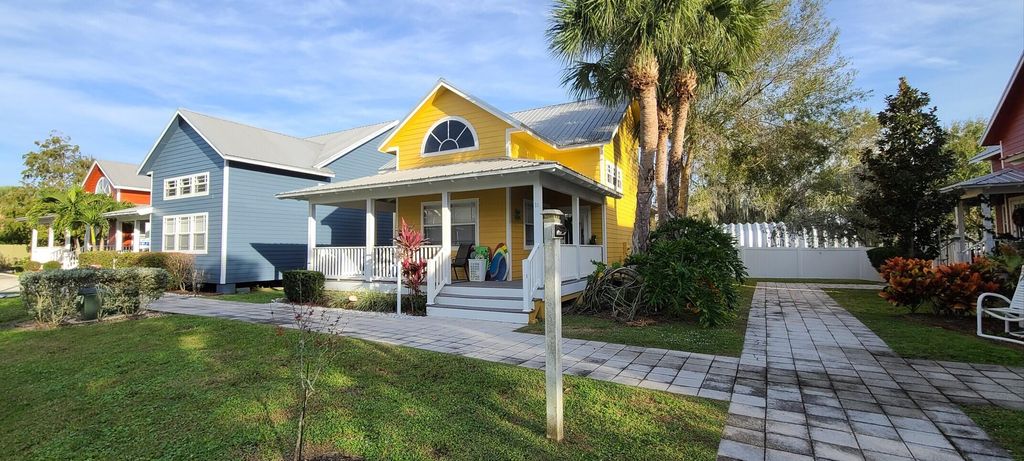 Photo of 4334 SE Us Highway 441 #11, Okeechobee, FL 34974 (MLS # B26010392)