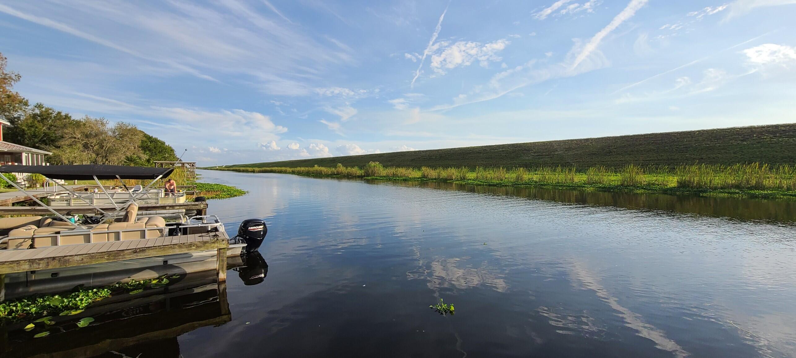COTTAGES AT THE LAKE - Residential