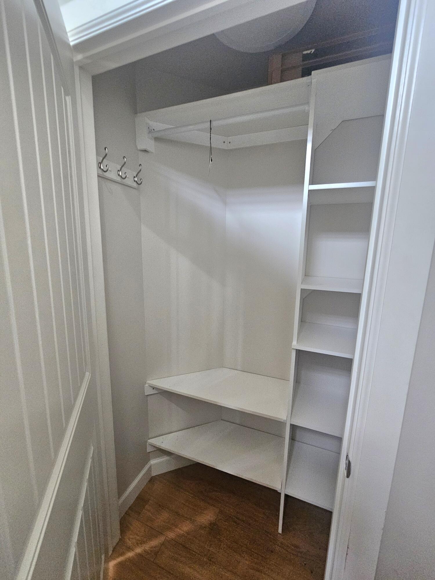 COTTAGES AT THE LAKE - Residential