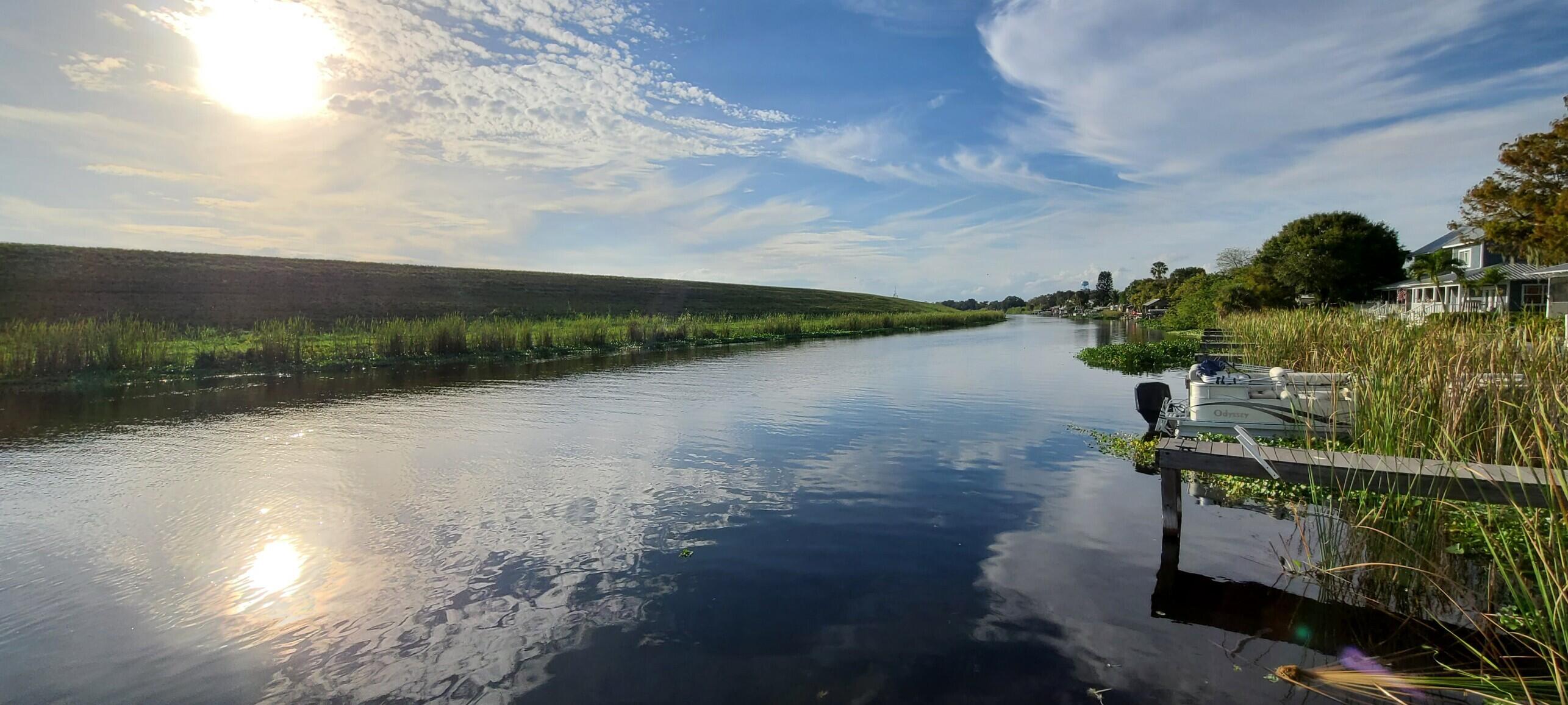 4334 SE Us Highway 441 11