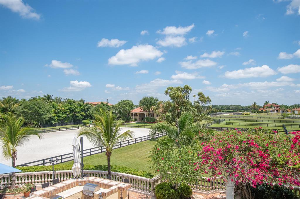 PALM BEACH POINT - Residential