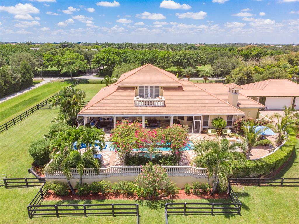 PALM BEACH POINT - Residential