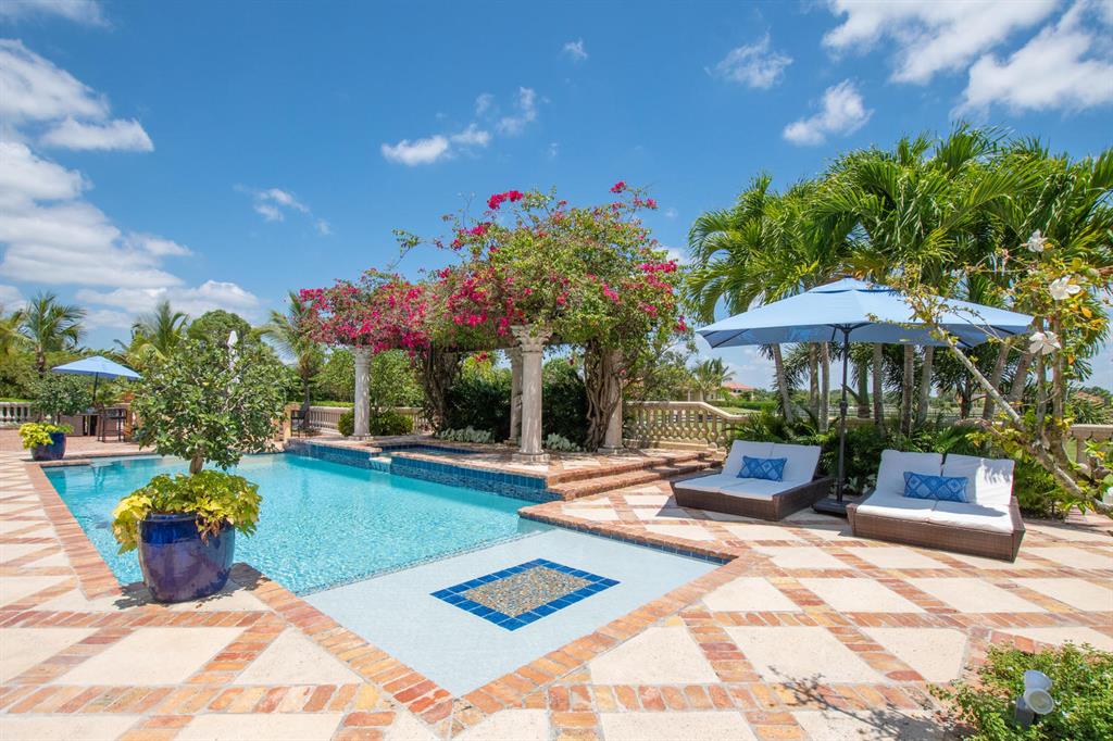 PALM BEACH POINT - Residential