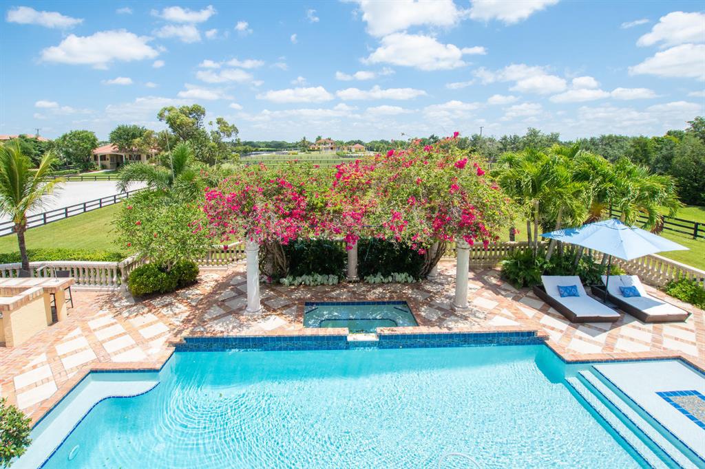 PALM BEACH POINT - Residential