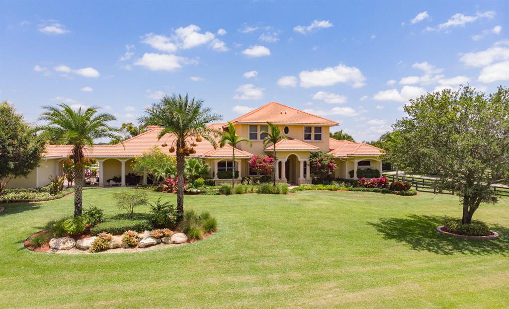 PALM BEACH POINT - Residential