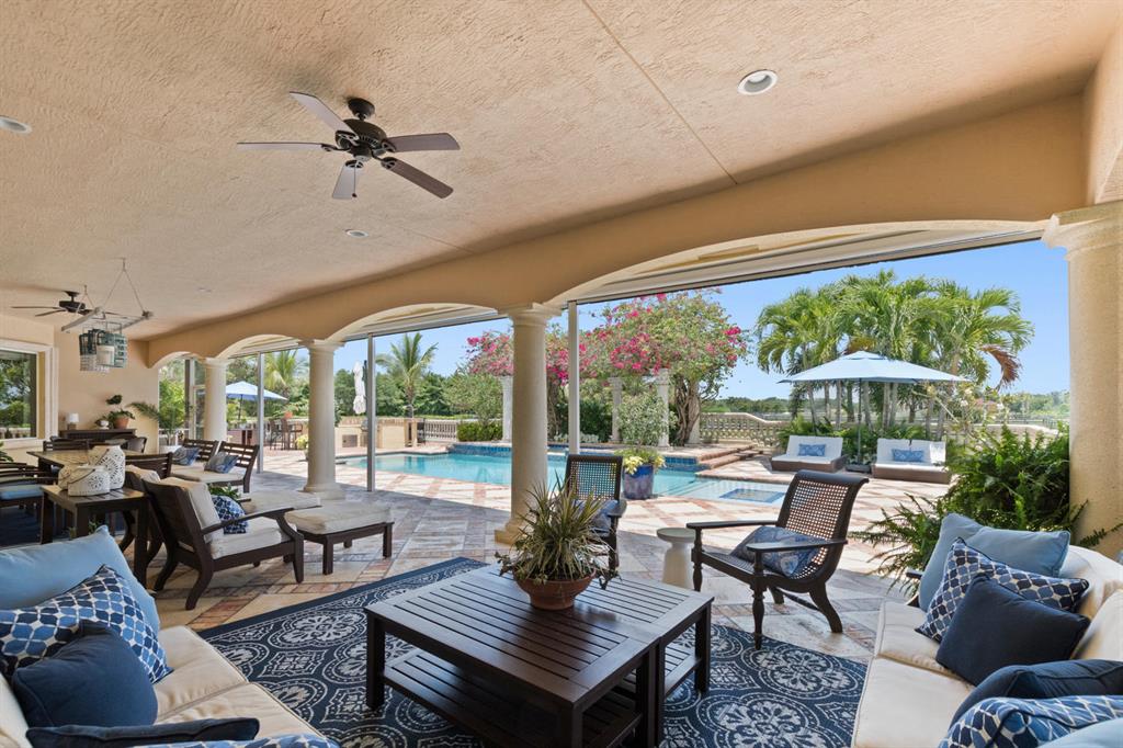 PALM BEACH POINT - Residential