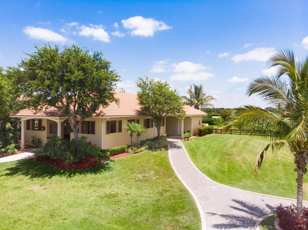 PALM BEACH POINT - Residential