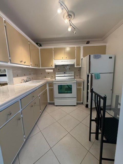 Tiny photo for 2800 NW 47TH Terrace #304B, Lauderdale Lakes, FL 33313 (MLS # B26091005)