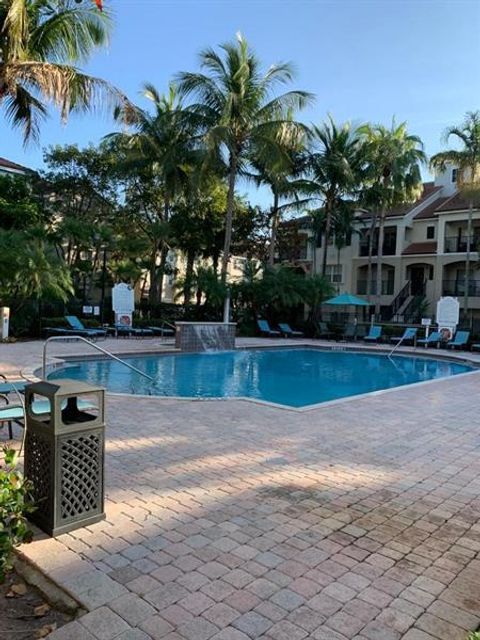Tiny photo for 6020 W Sample Road #105, Coral Springs, FL 33063 (MLS # B26040580)