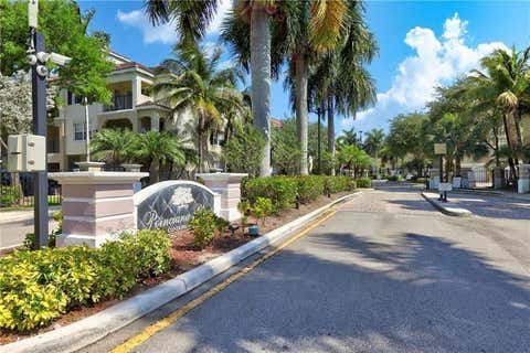 Tiny photo for 6020 W Sample Road #105, Coral Springs, FL 33063 (MLS # B26040580)
