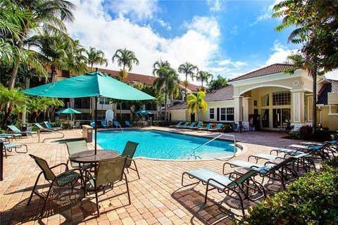 Tiny photo for 6020 W Sample Road #105, Coral Springs, FL 33063 (MLS # B26040580)
