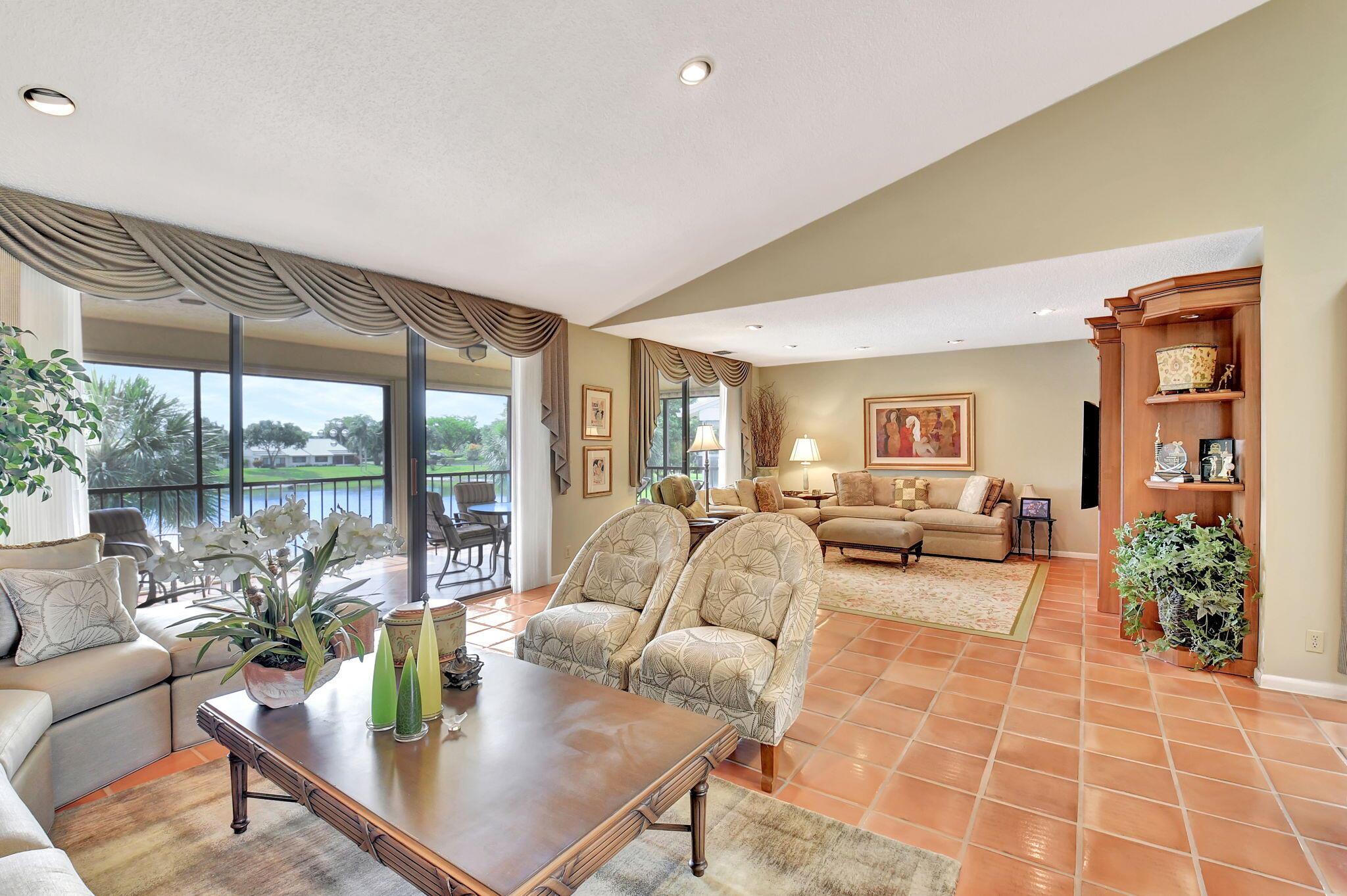 EASTGATE II AT HUNTERS RU - Residential