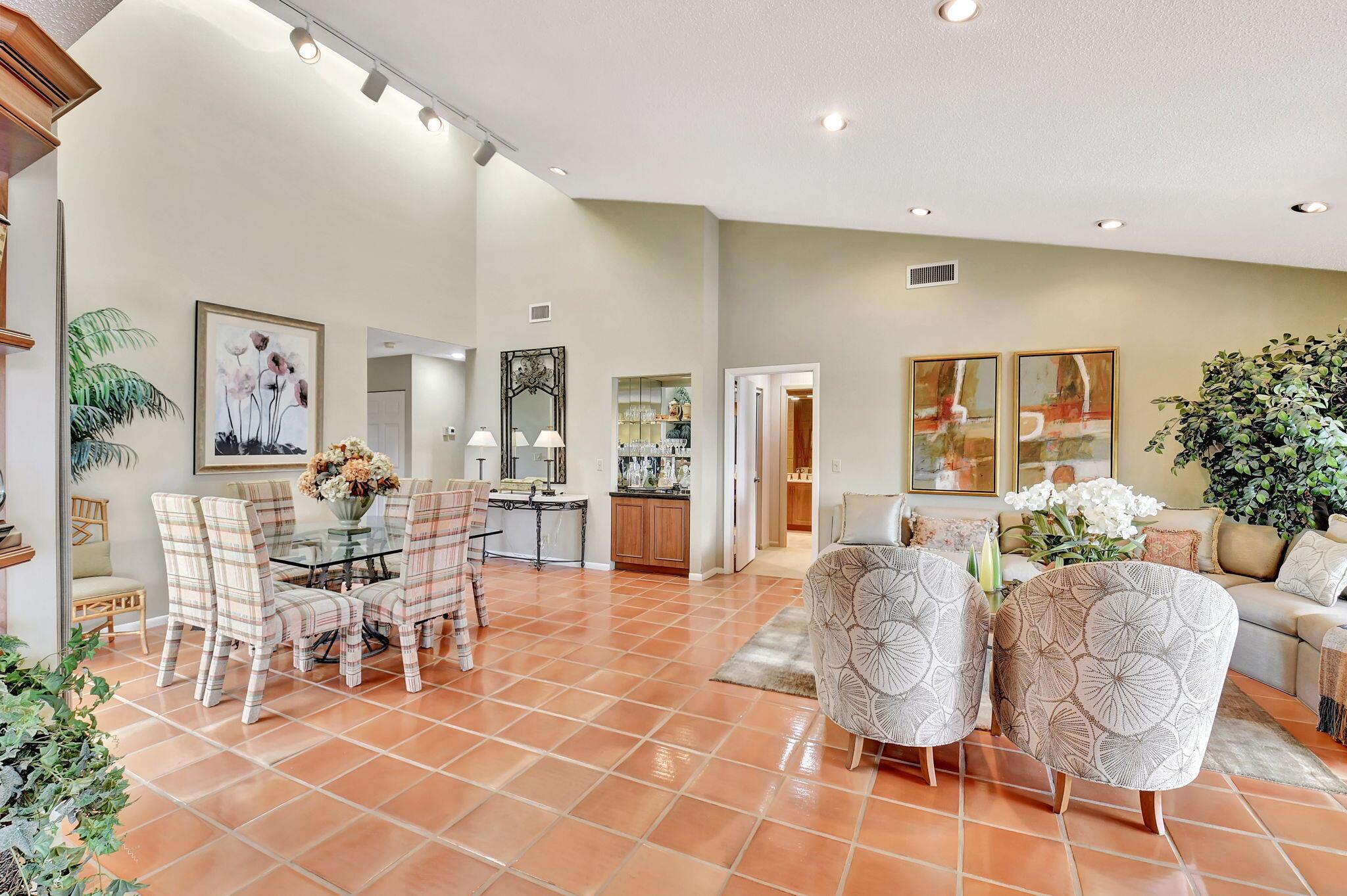 EASTGATE II AT HUNTERS RU - Residential