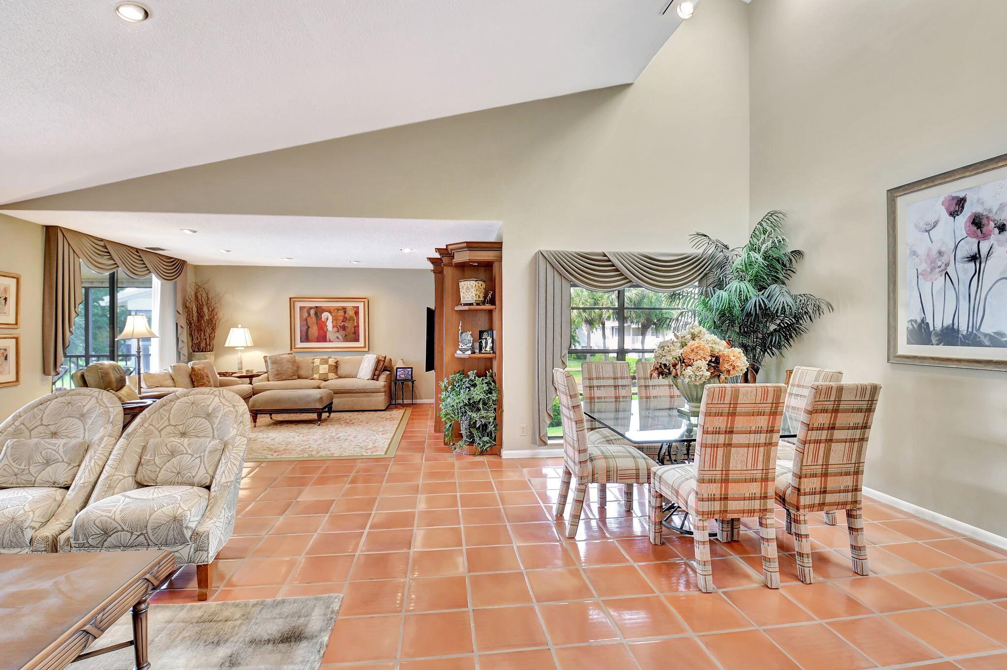 EASTGATE II AT HUNTERS RU - Residential