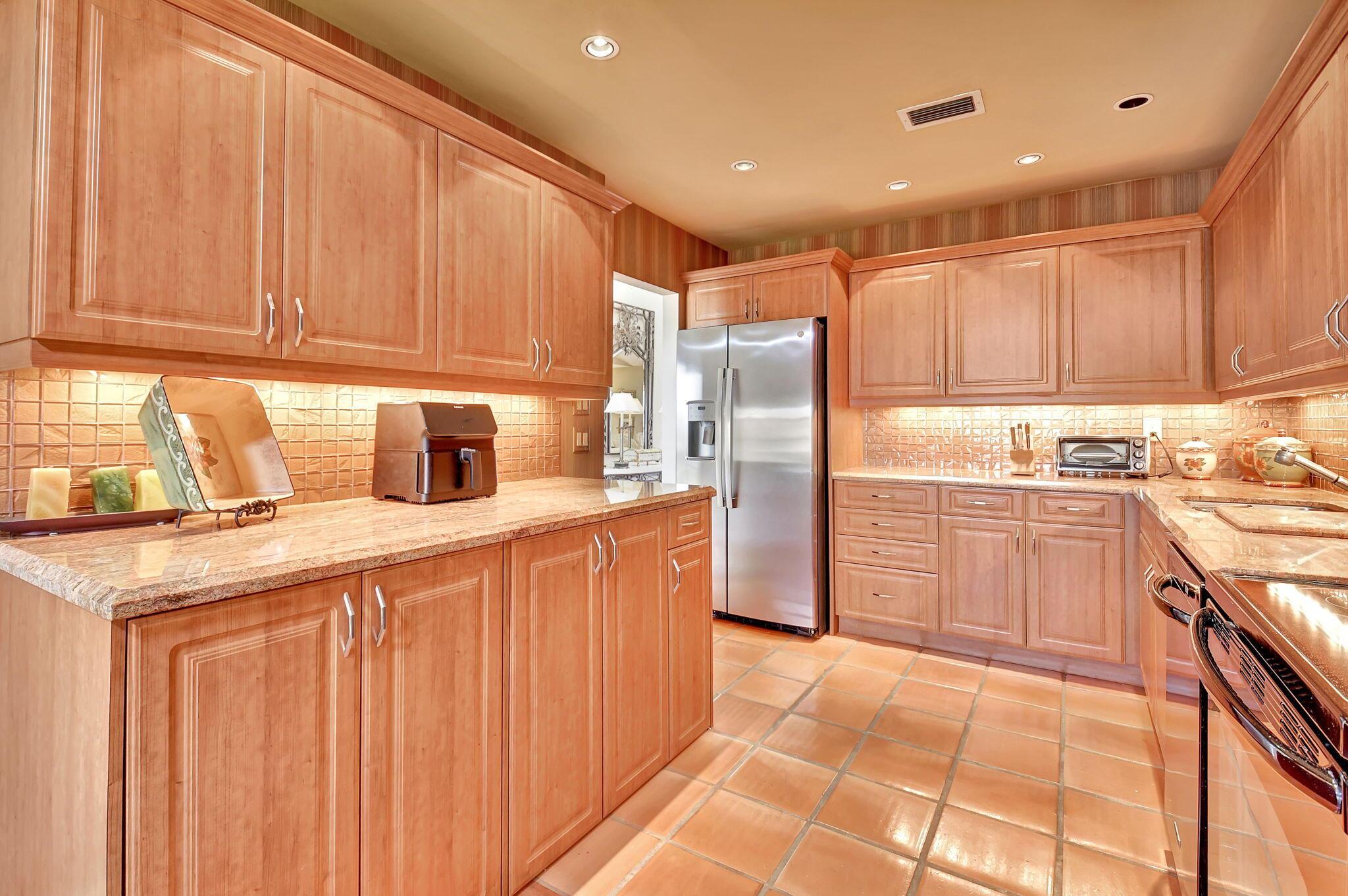 EASTGATE II AT HUNTERS RU - Residential