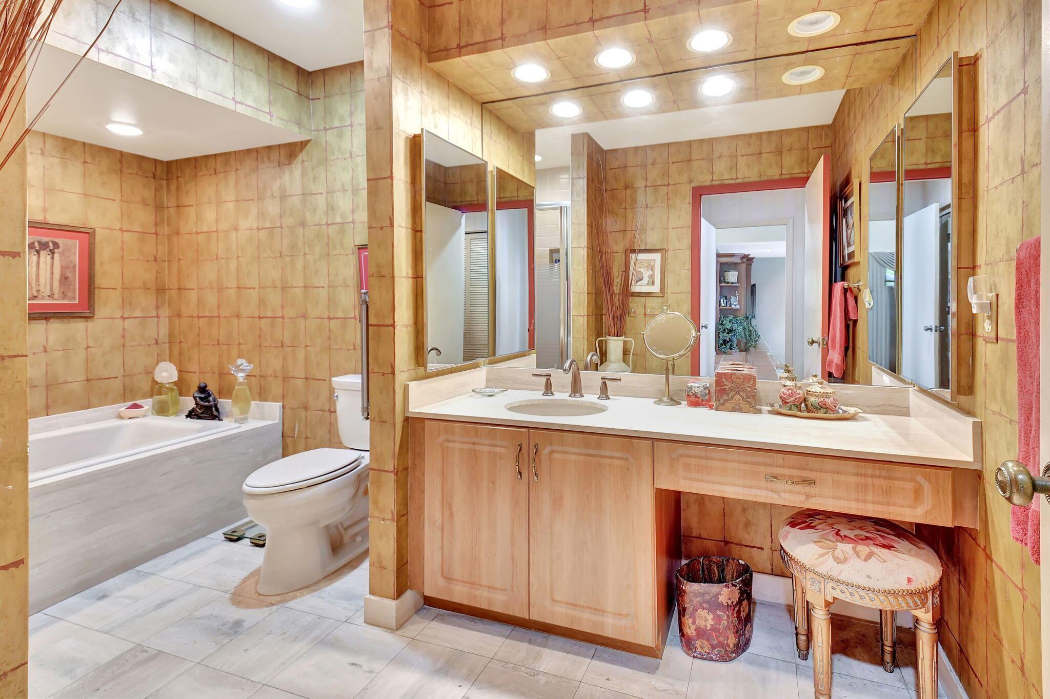 EASTGATE II AT HUNTERS RU - Residential