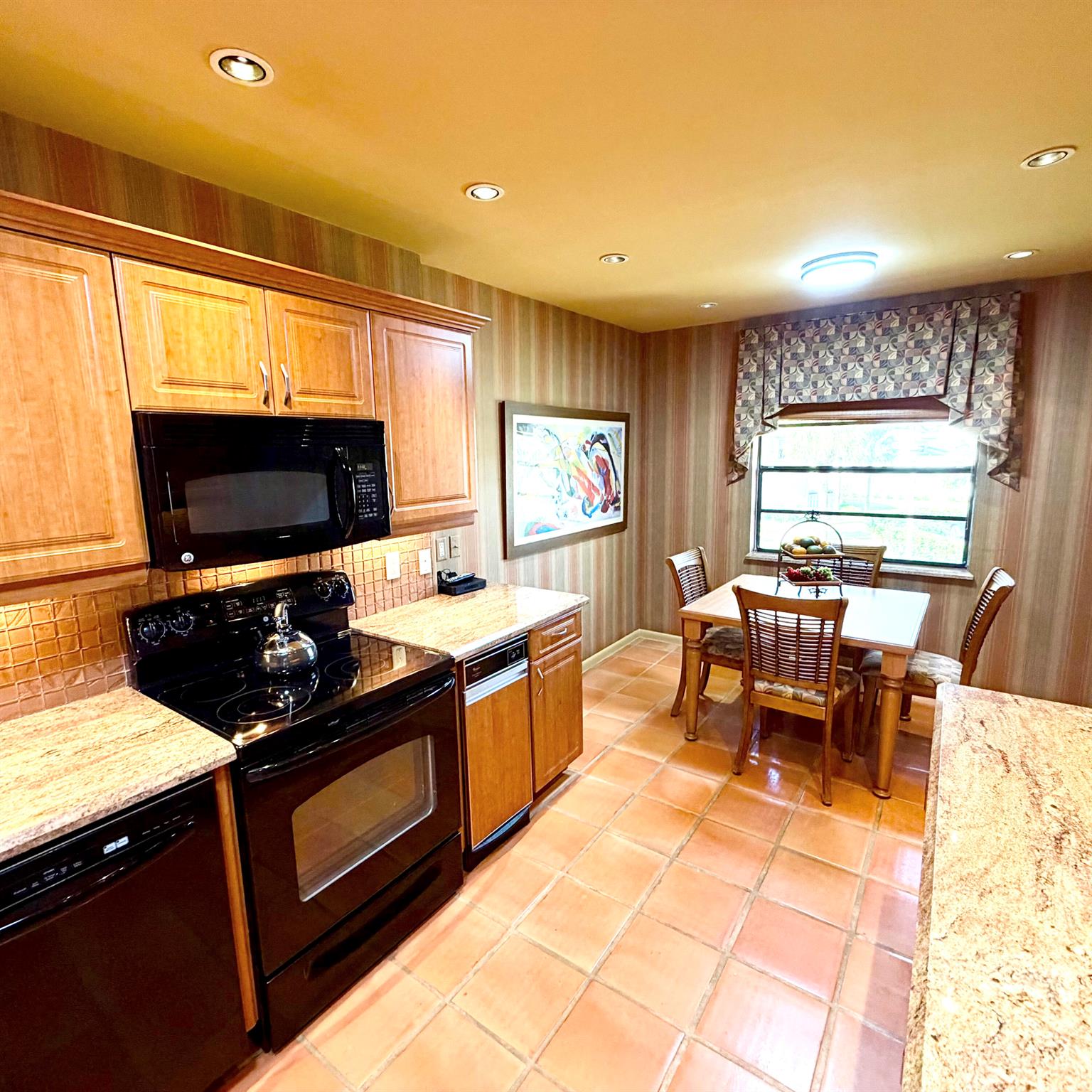 EASTGATE II AT HUNTERS RU - Residential