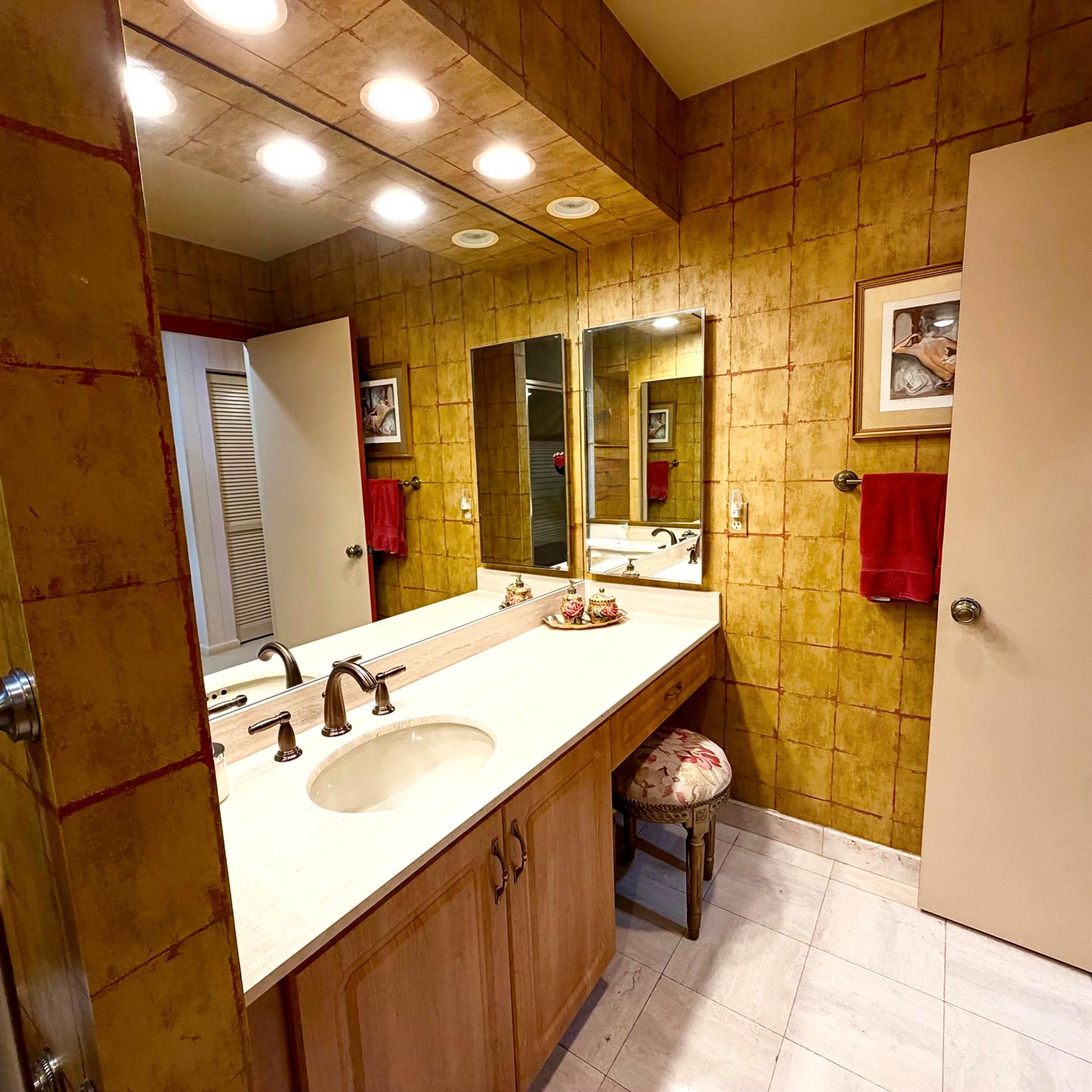 EASTGATE II AT HUNTERS RU - Residential