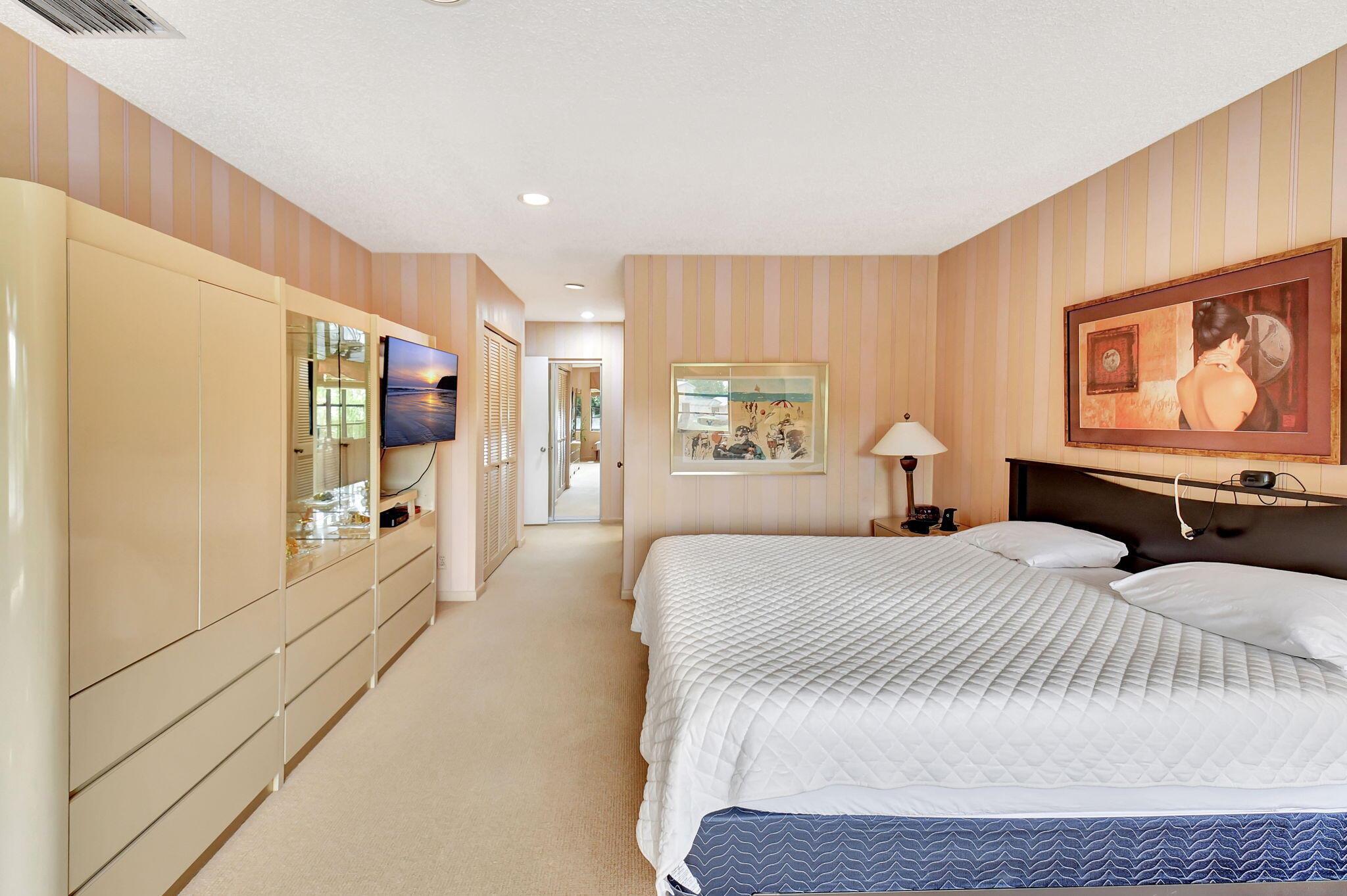 EASTGATE II AT HUNTERS RU - Residential