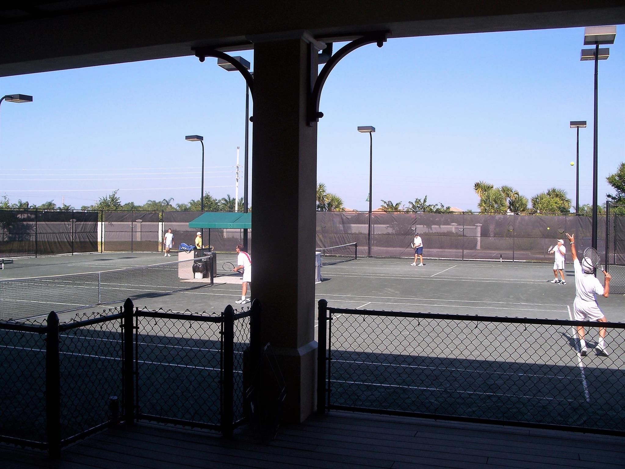 BOULEVARD VILLAGE & TENNI - Residential