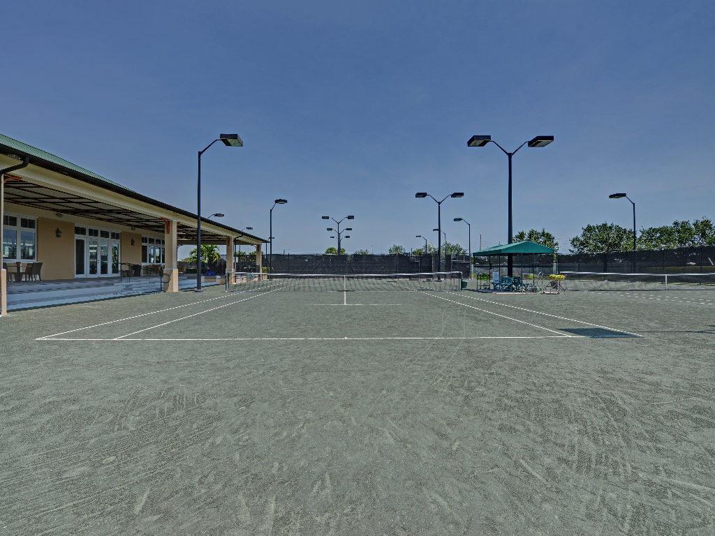 BOULEVARD VILLAGE & TENNI - Residential