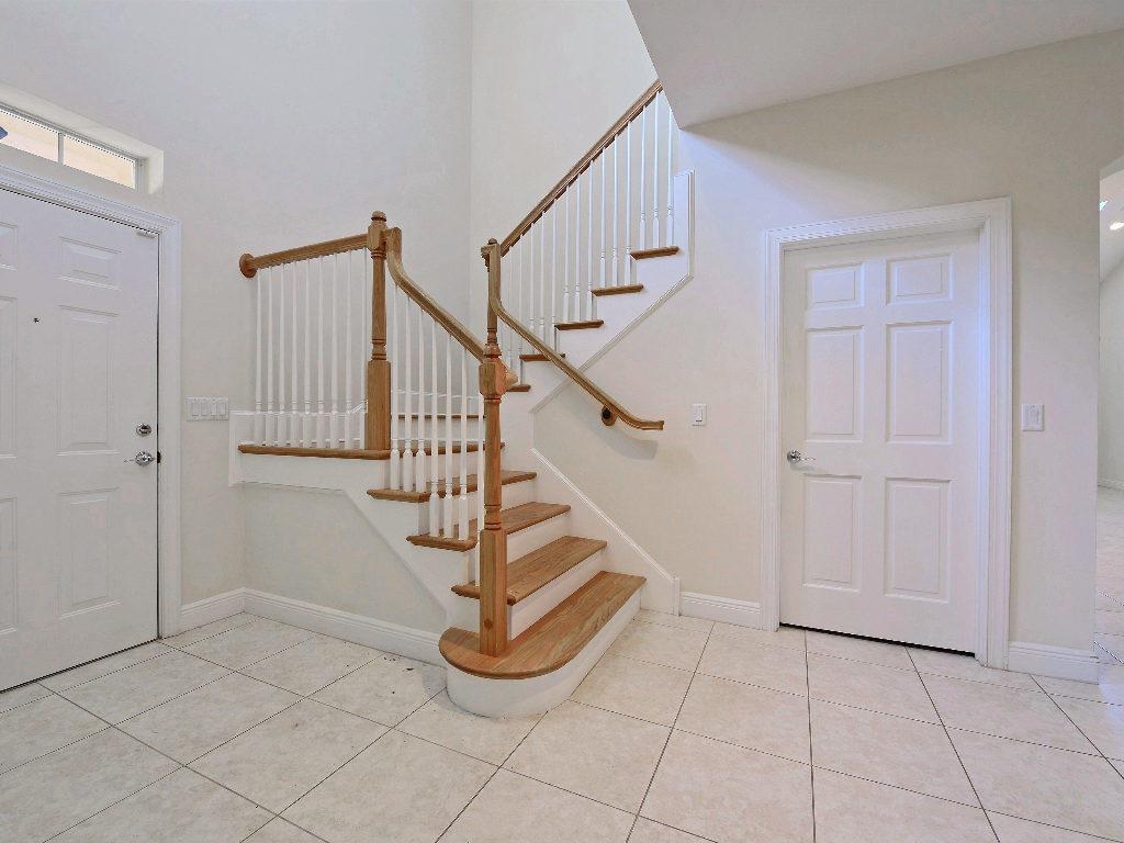 BOULEVARD VILLAGE & TENNI - Residential